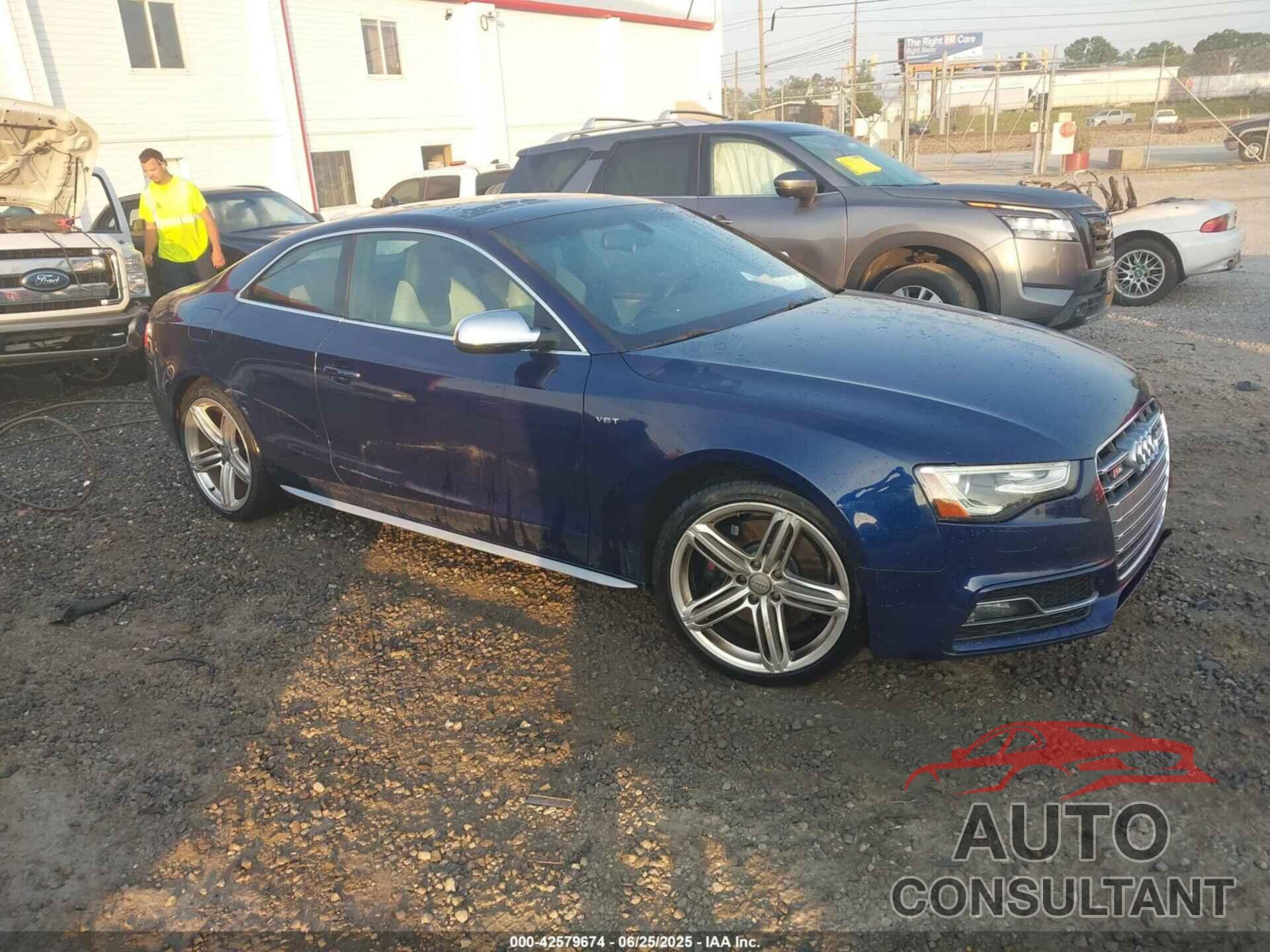 AUDI S5 2014 - WAUCGAFR7EA075300