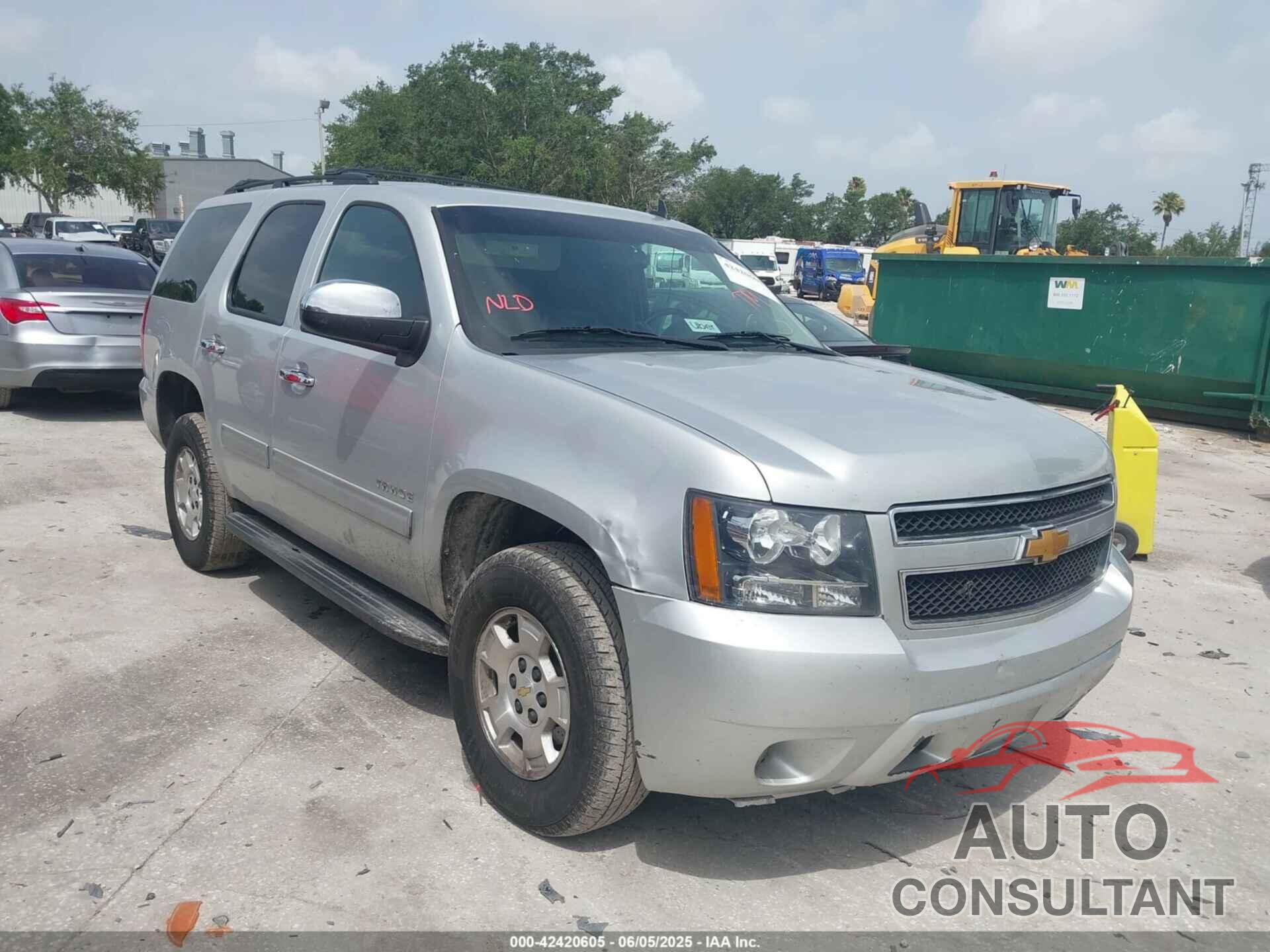 CHEVROLET TAHOE 2014 - 1GNSKAE04ER248585