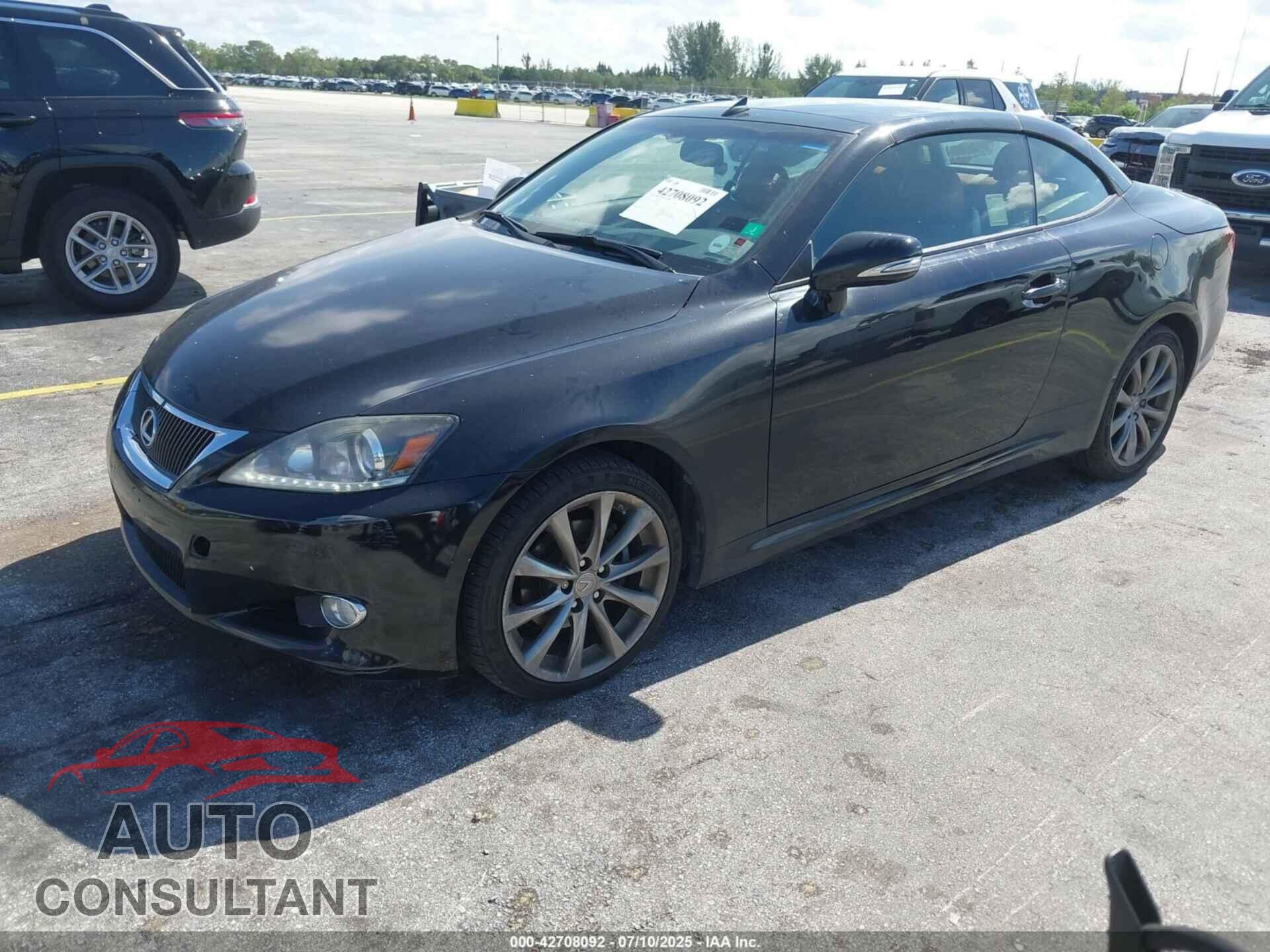 LEXUS IS 2014 - JTHFF2C25E2529424