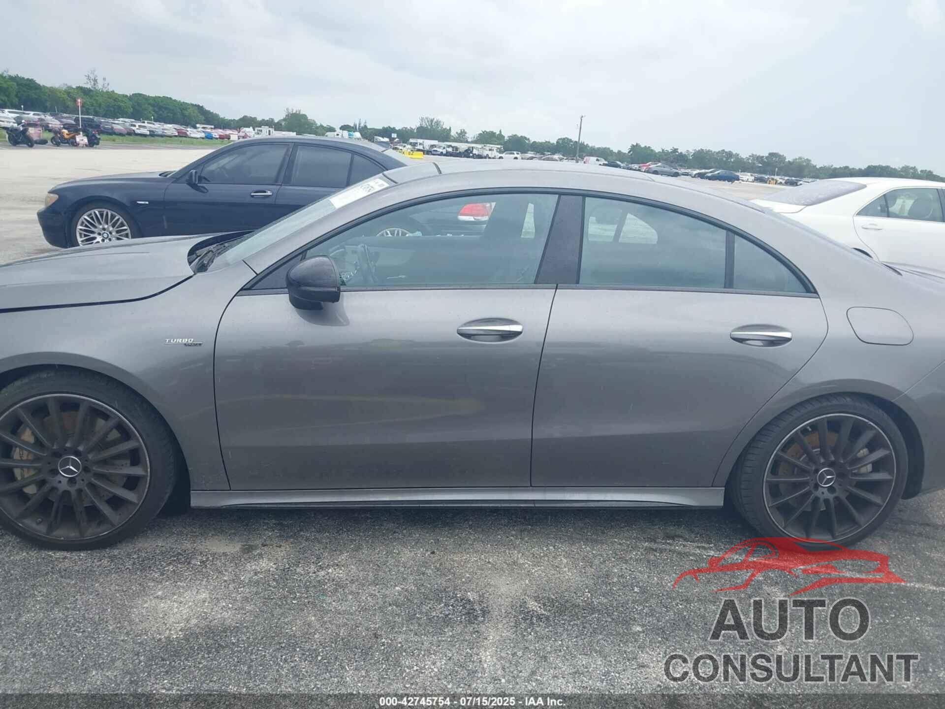 MERCEDES-BENZ AMG CLA 35 2023 - W1K5J5BB8PN404942