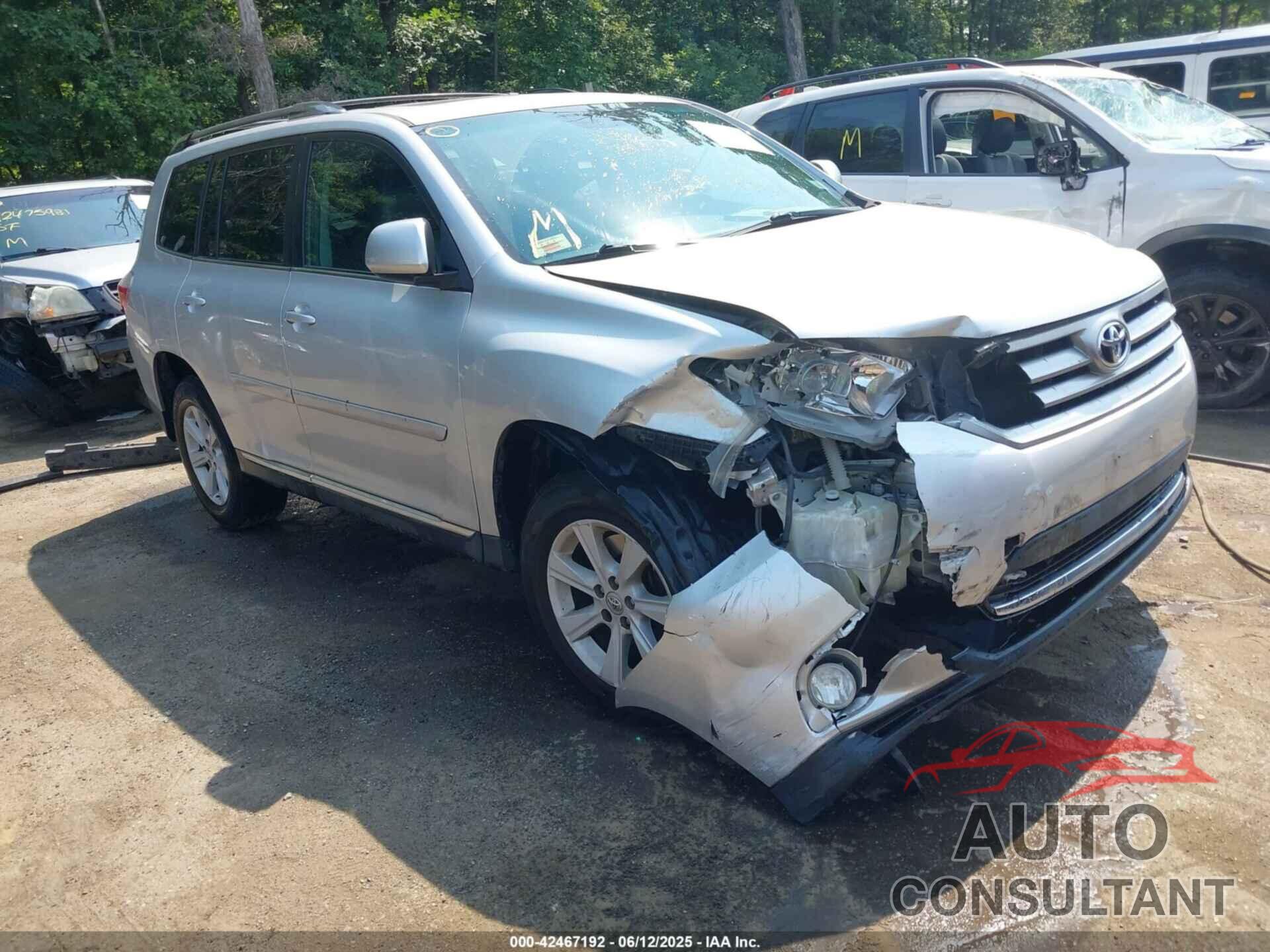 TOYOTA HIGHLANDER 2013 - 5TDBK3EH7DS245366
