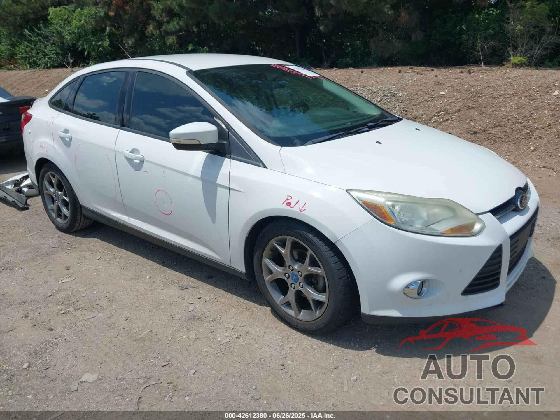 FORD FOCUS 2014 - 1FADP3F21EL217544