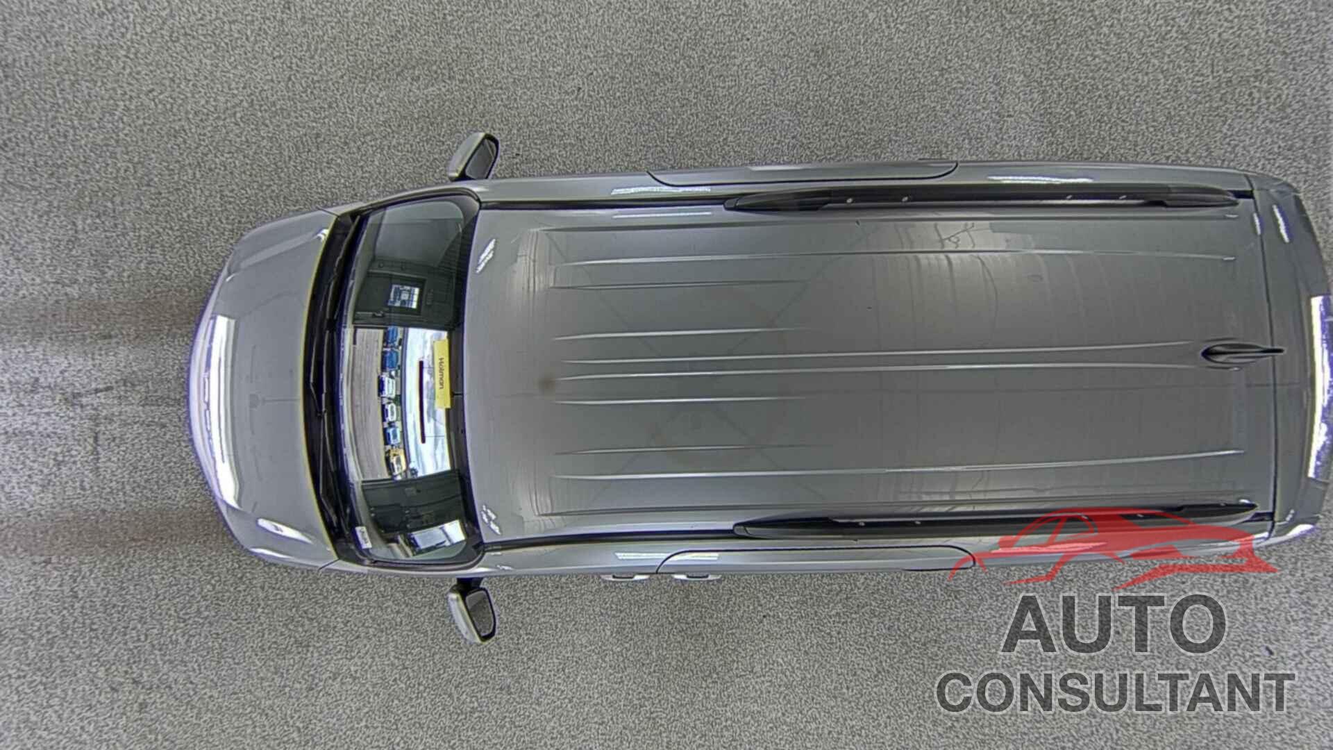 TOYOTA SIENNA 2022 - 5TDKSKFCXNS070092