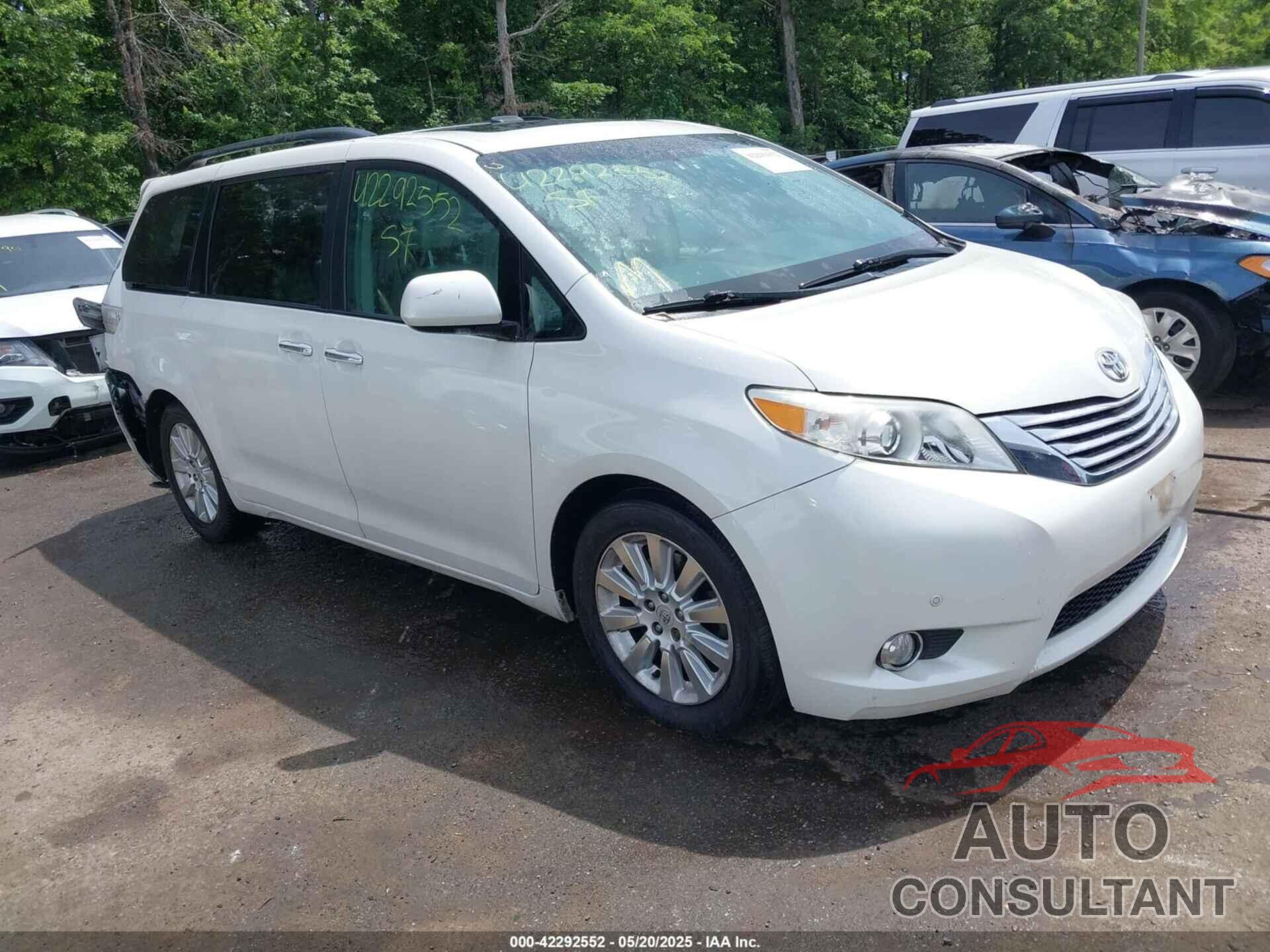 TOYOTA SIENNA 2011 - 5TDYK3DC0BS008439