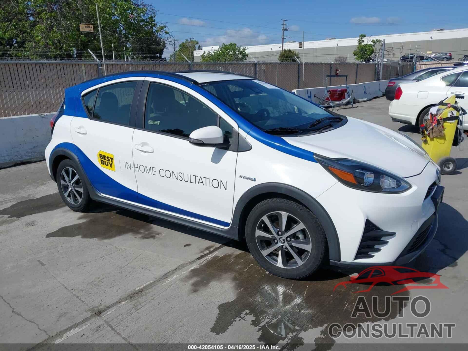 TOYOTA PRIUS C 2018 - JTDKDTB3XJ1599393
