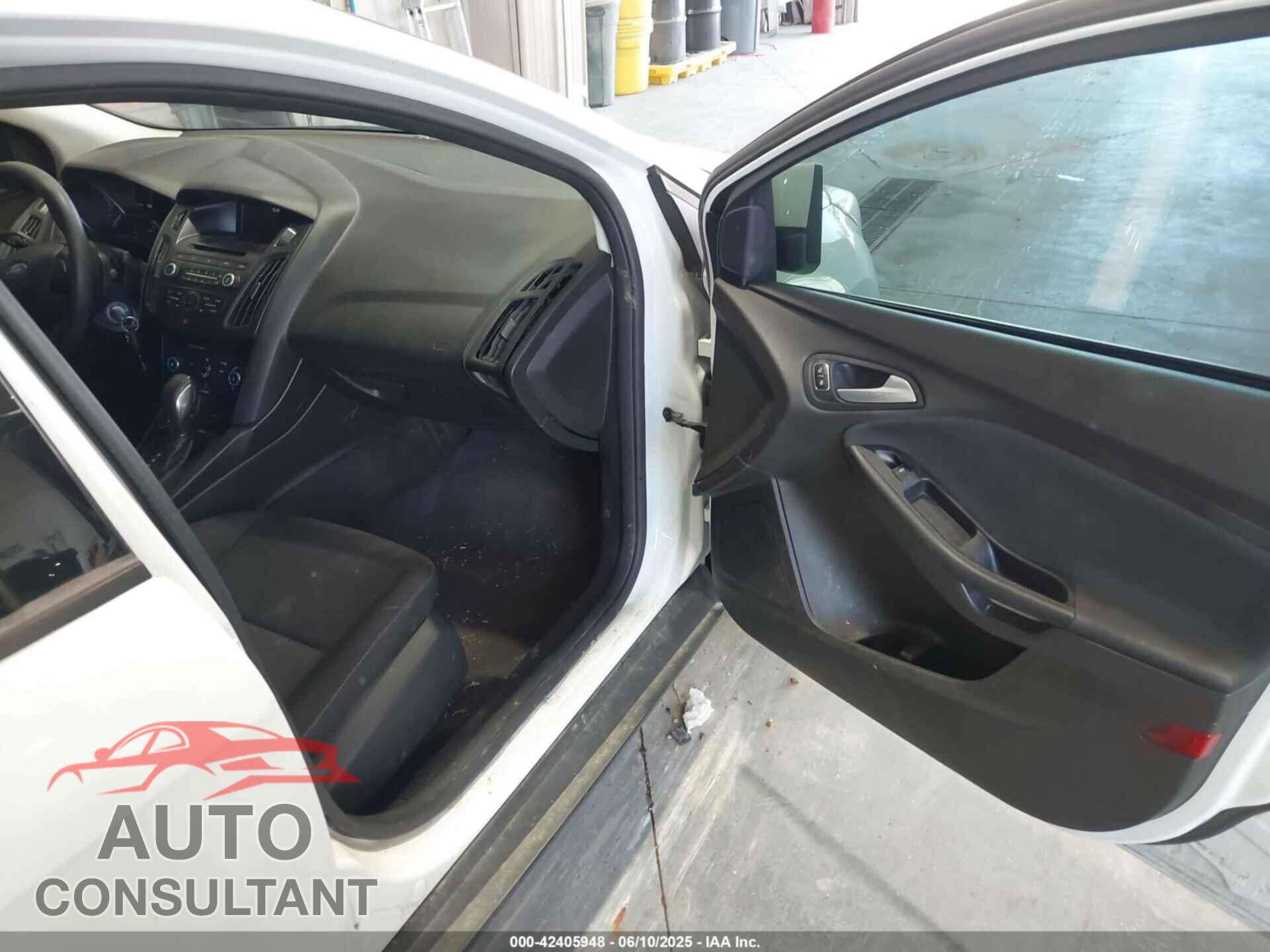 FORD FOCUS 2017 - 1FADP3F20HL268649