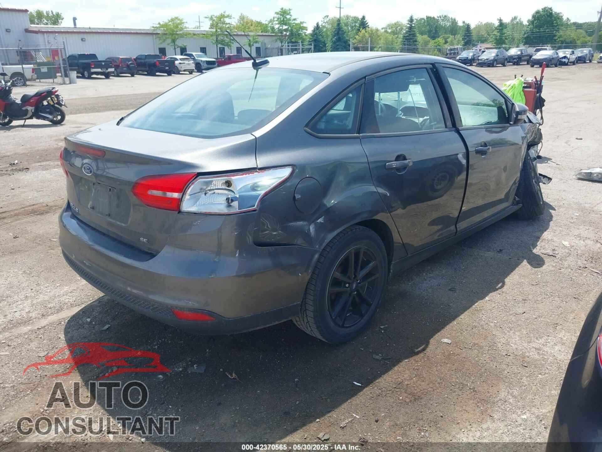 FORD FOCUS 2017 - 1FADP3F2XHL235013