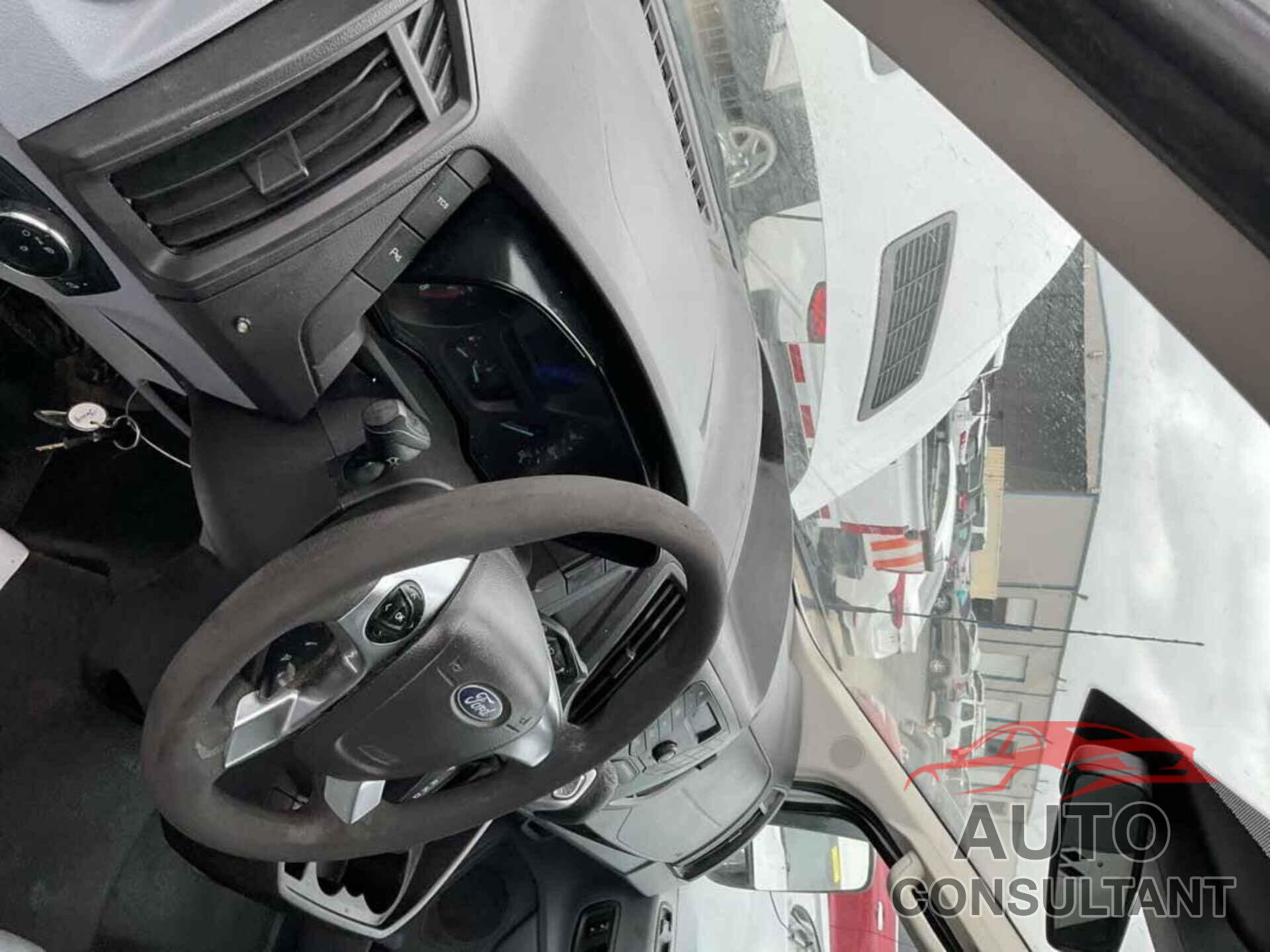 FORD TRANSIT 2015 - 1FTNE1YM7FKB30004