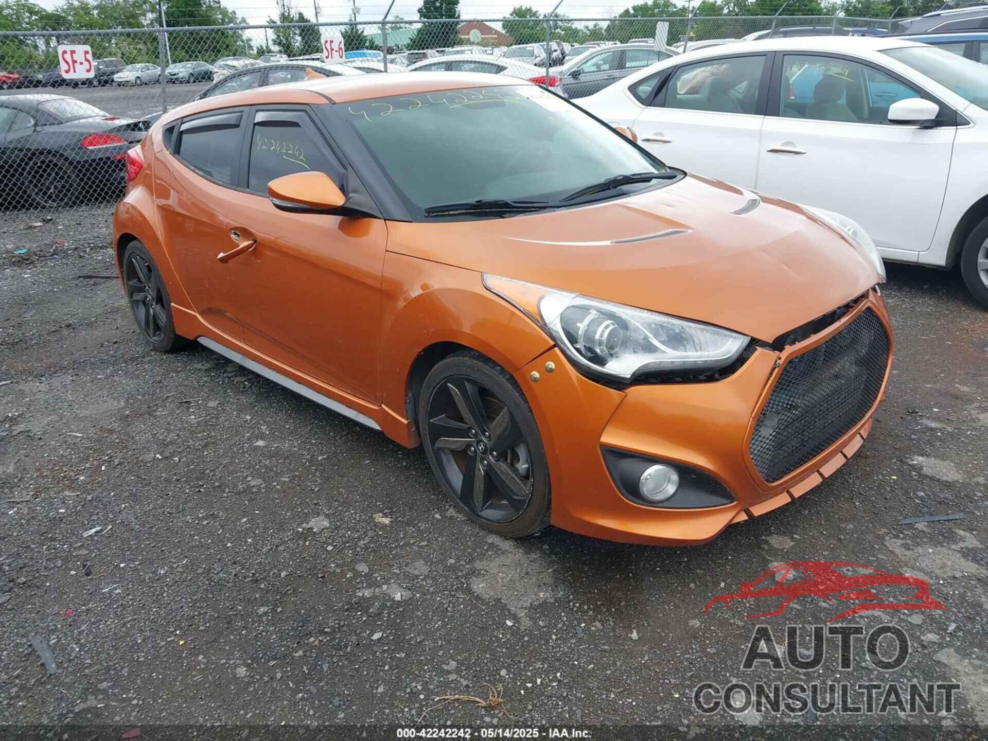 HYUNDAI VELOSTER 2013 - KMHTC6AE3DU124744