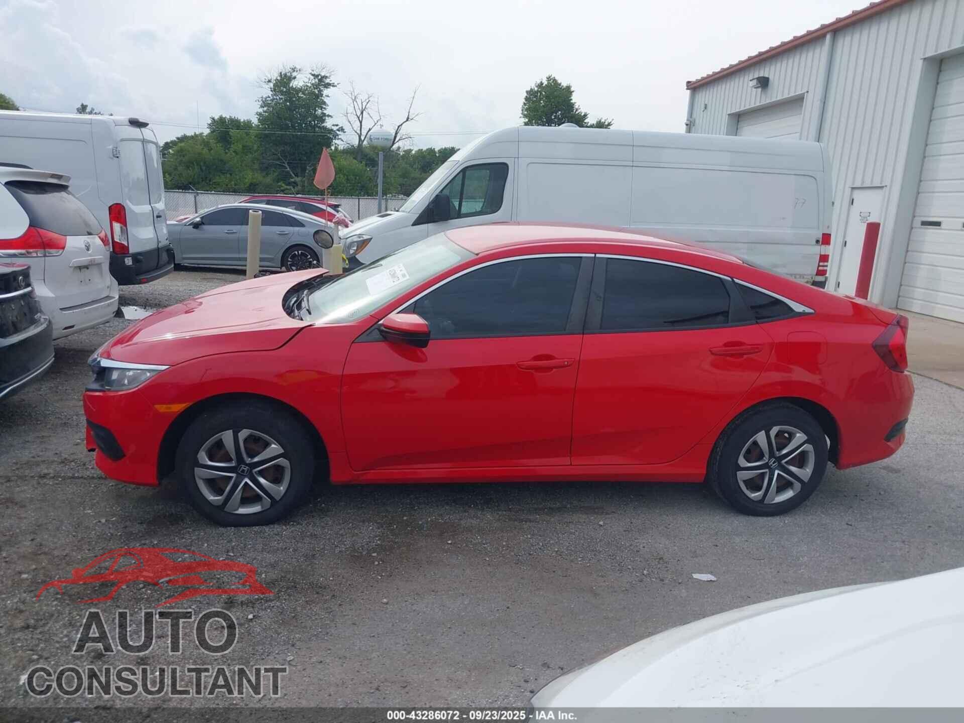 HONDA CIVIC 2018 - 2HGFC2F55JH595331
