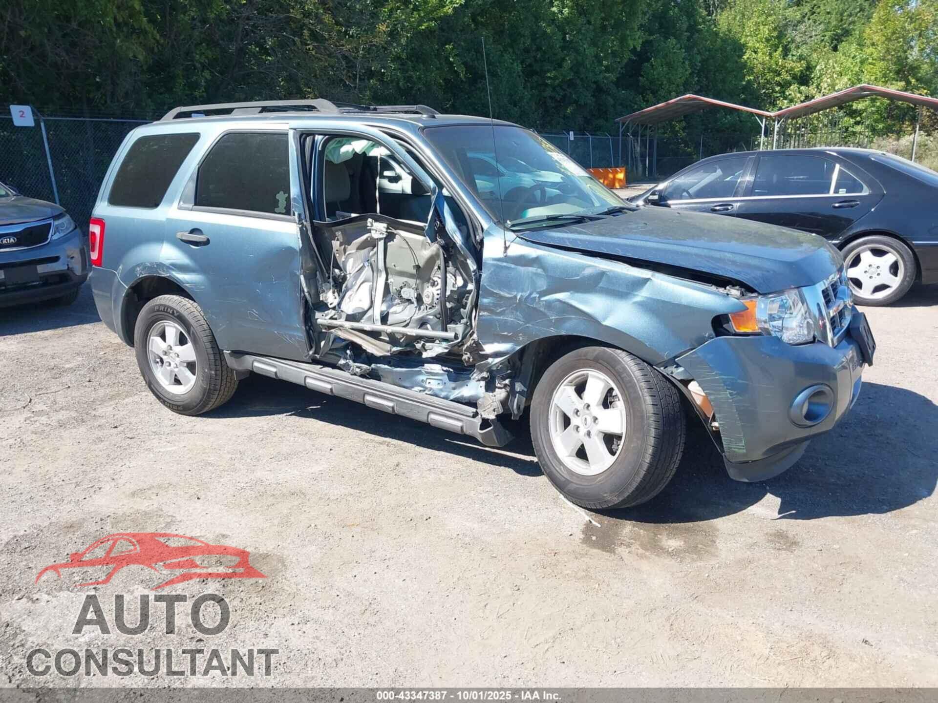 FORD ESCAPE 2012 - 1FMCU0D70CKA38146