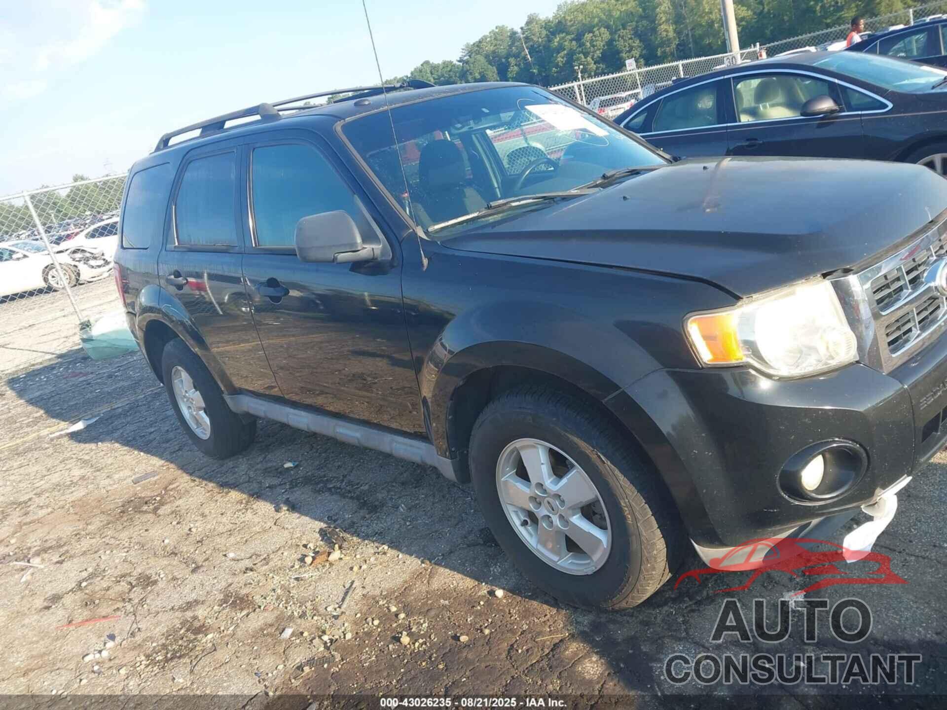 FORD ESCAPE 2010 - 1FMCU0D71AKB11456