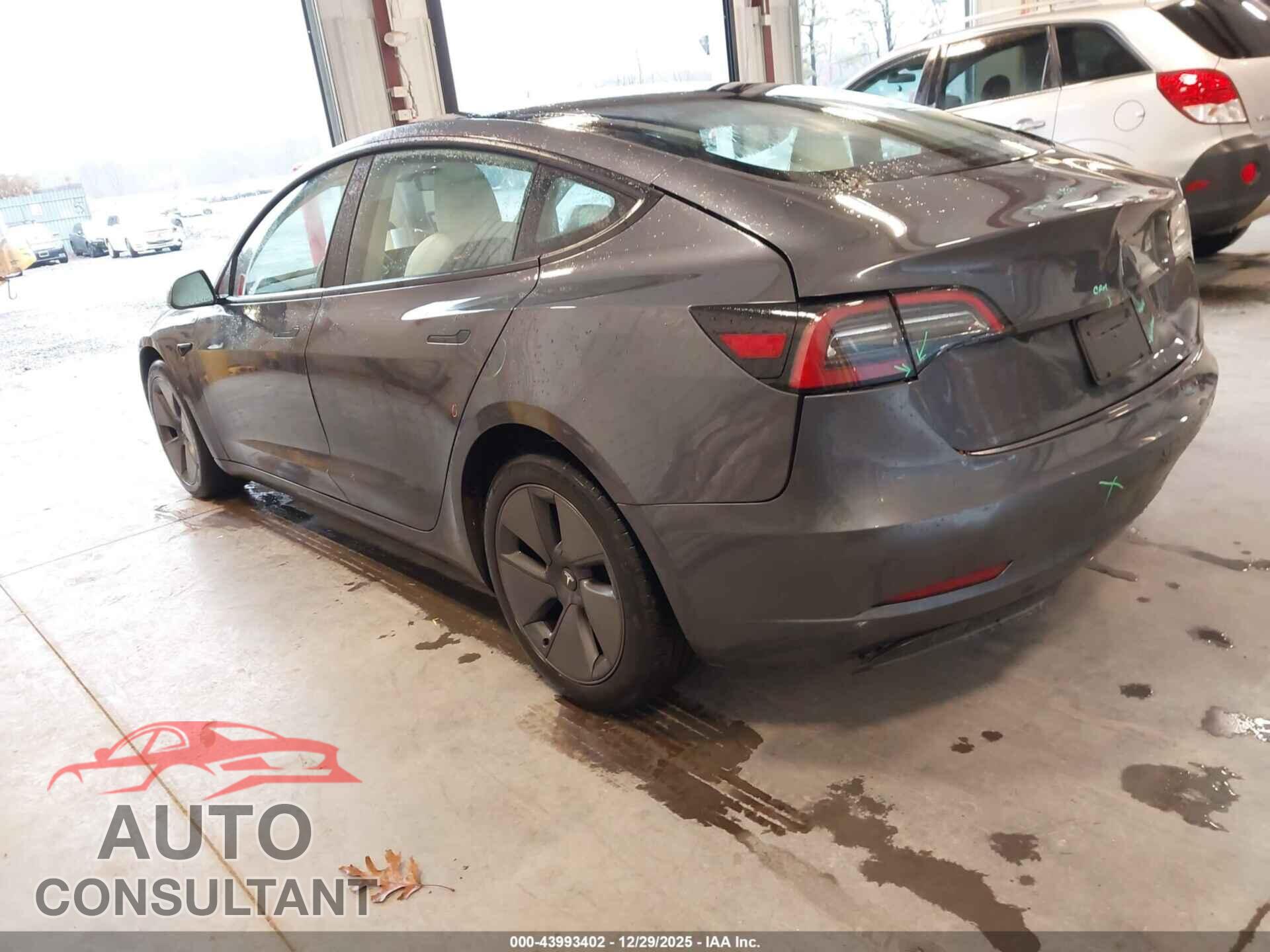 TESLA MODEL 3 2023 - 5YJ3E1EA3PF693227