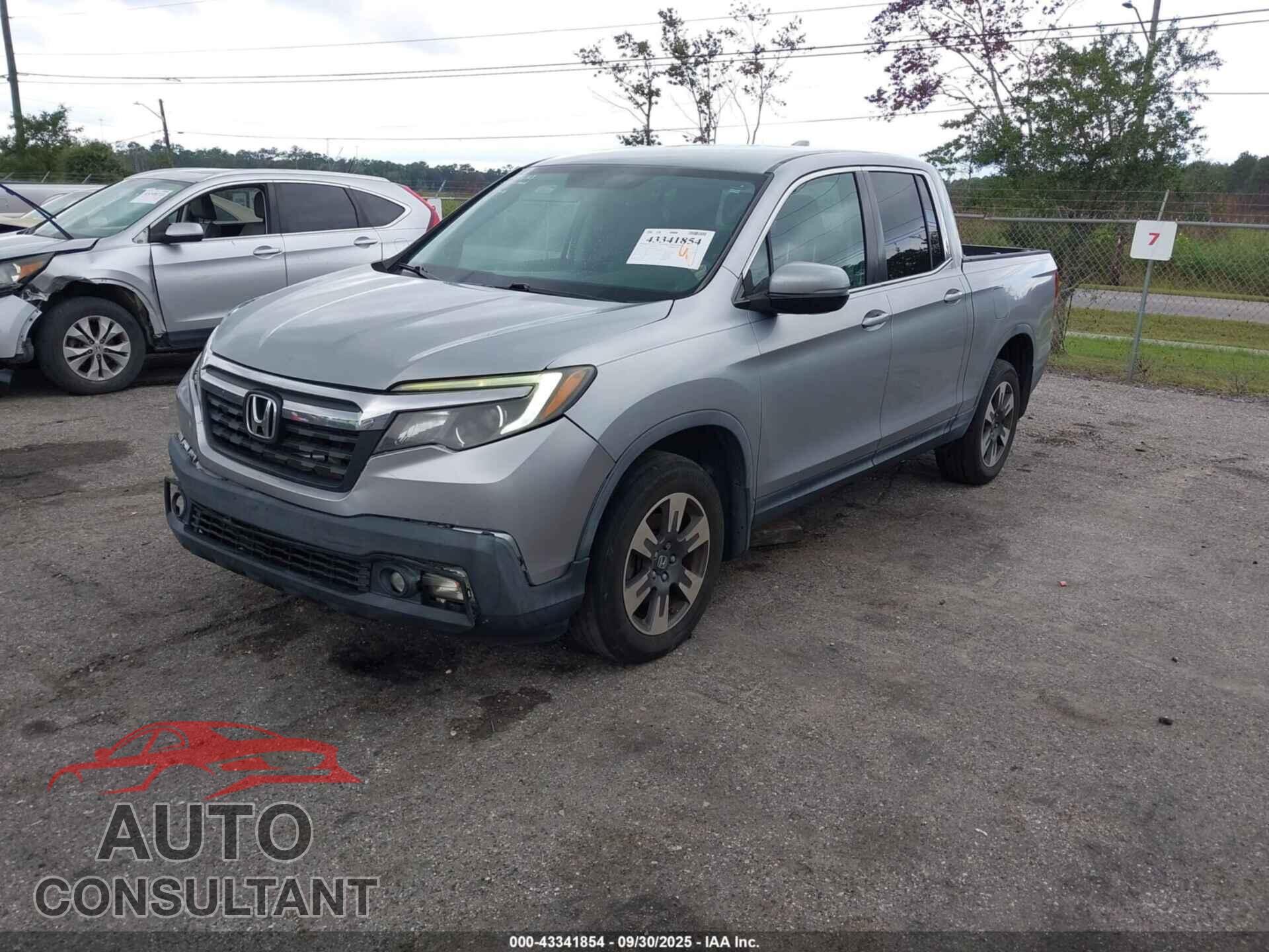 HONDA RIDGELINE 2017 - 5FPYK3F65HB011008
