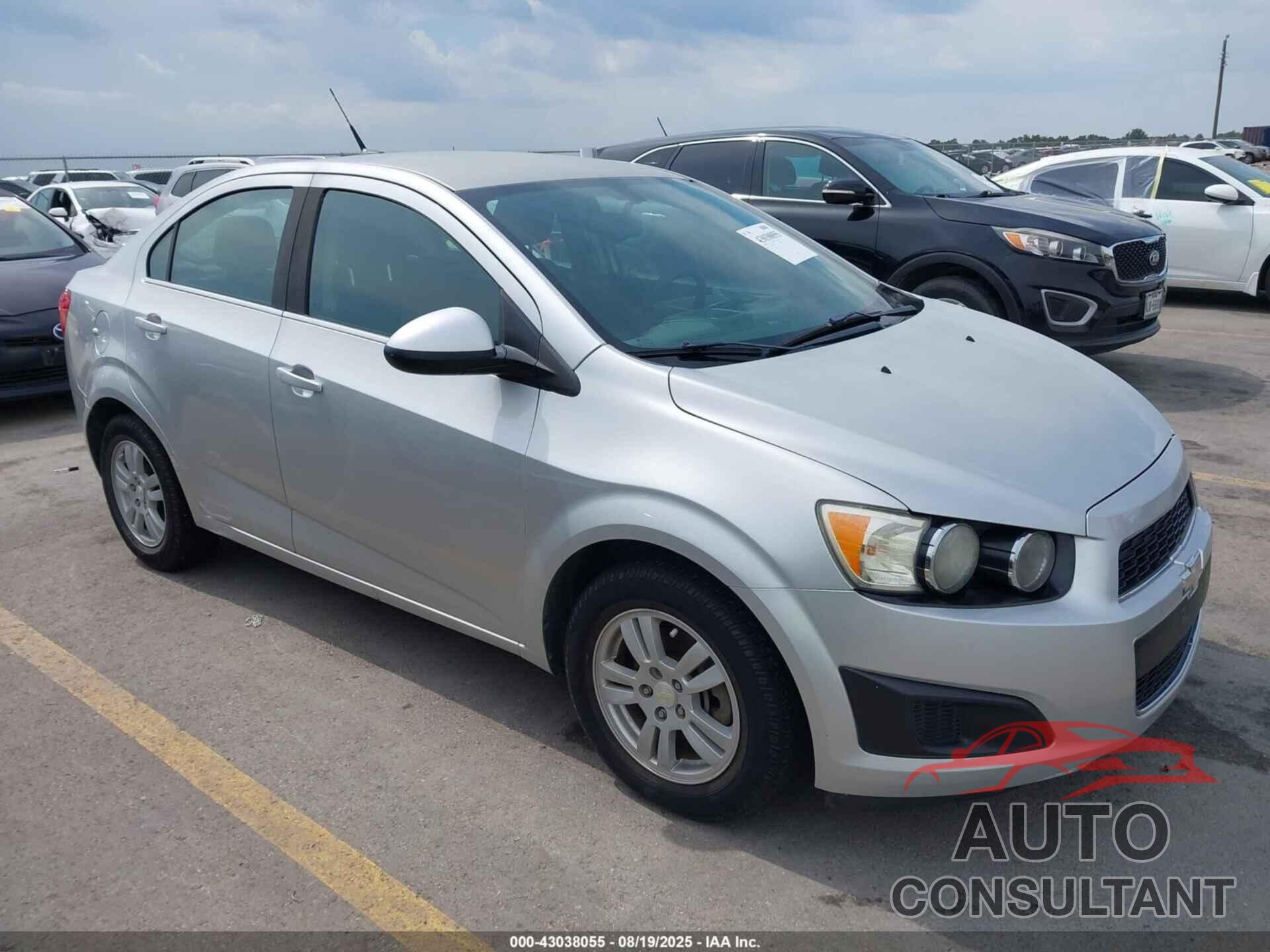 CHEVROLET SONIC 2014 - 1G1JC5SH0E4197773