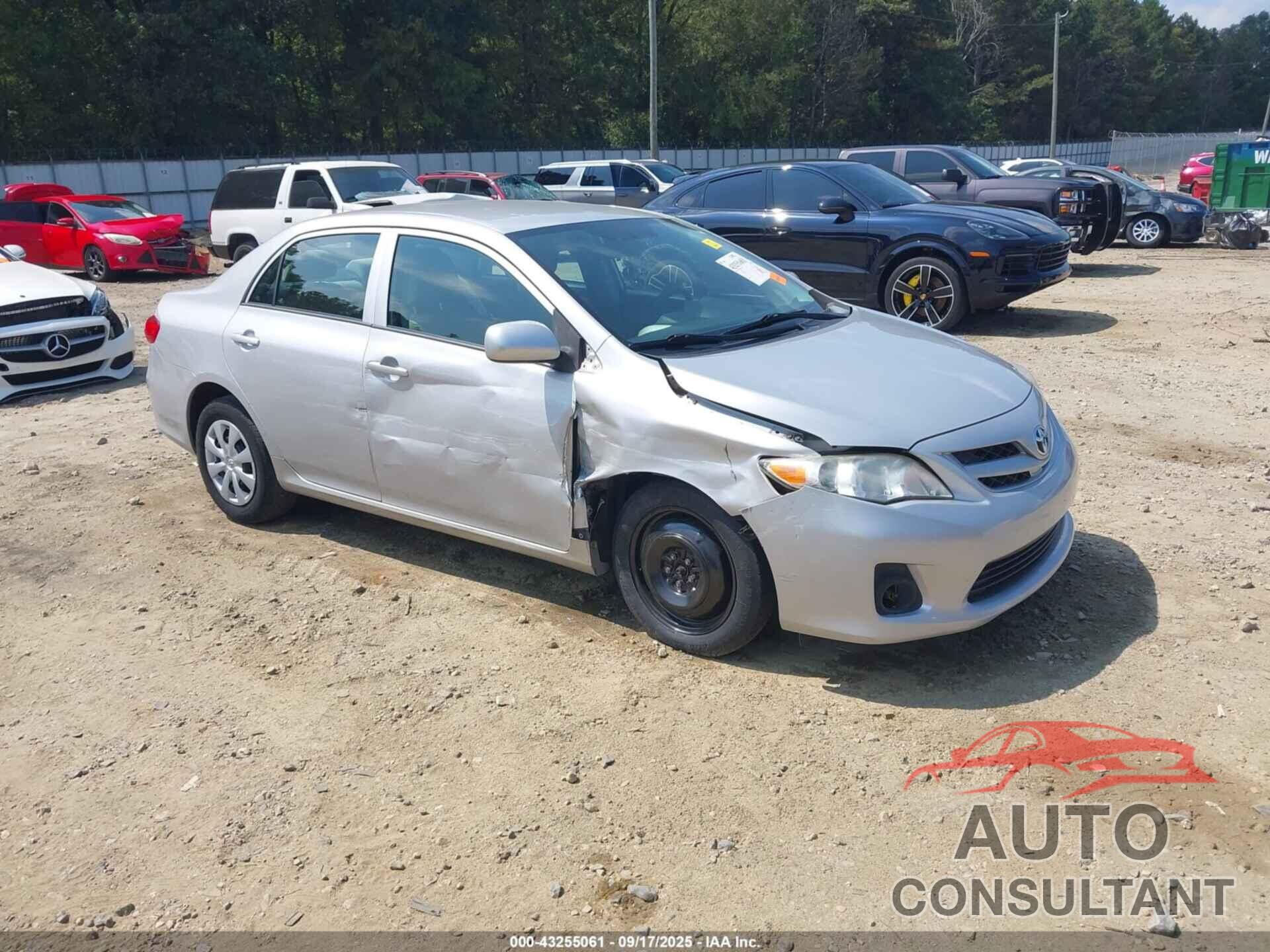 TOYOTA COROLLA 2013 - 2T1BU4EE1DC011948