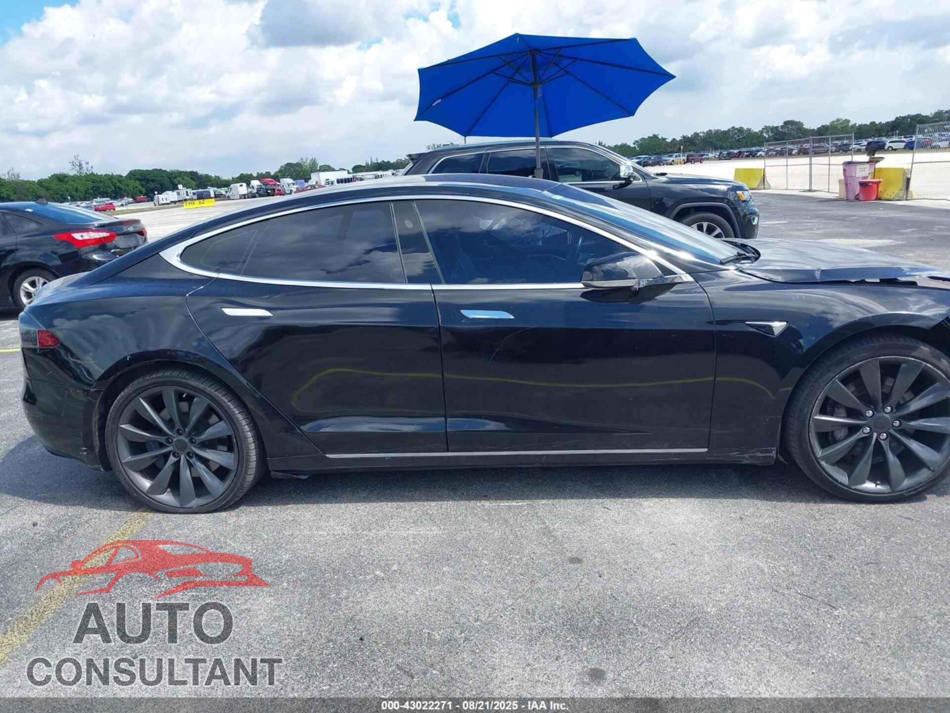 TESLA MODEL S 2016 - 5YJSA1E14GF174663
