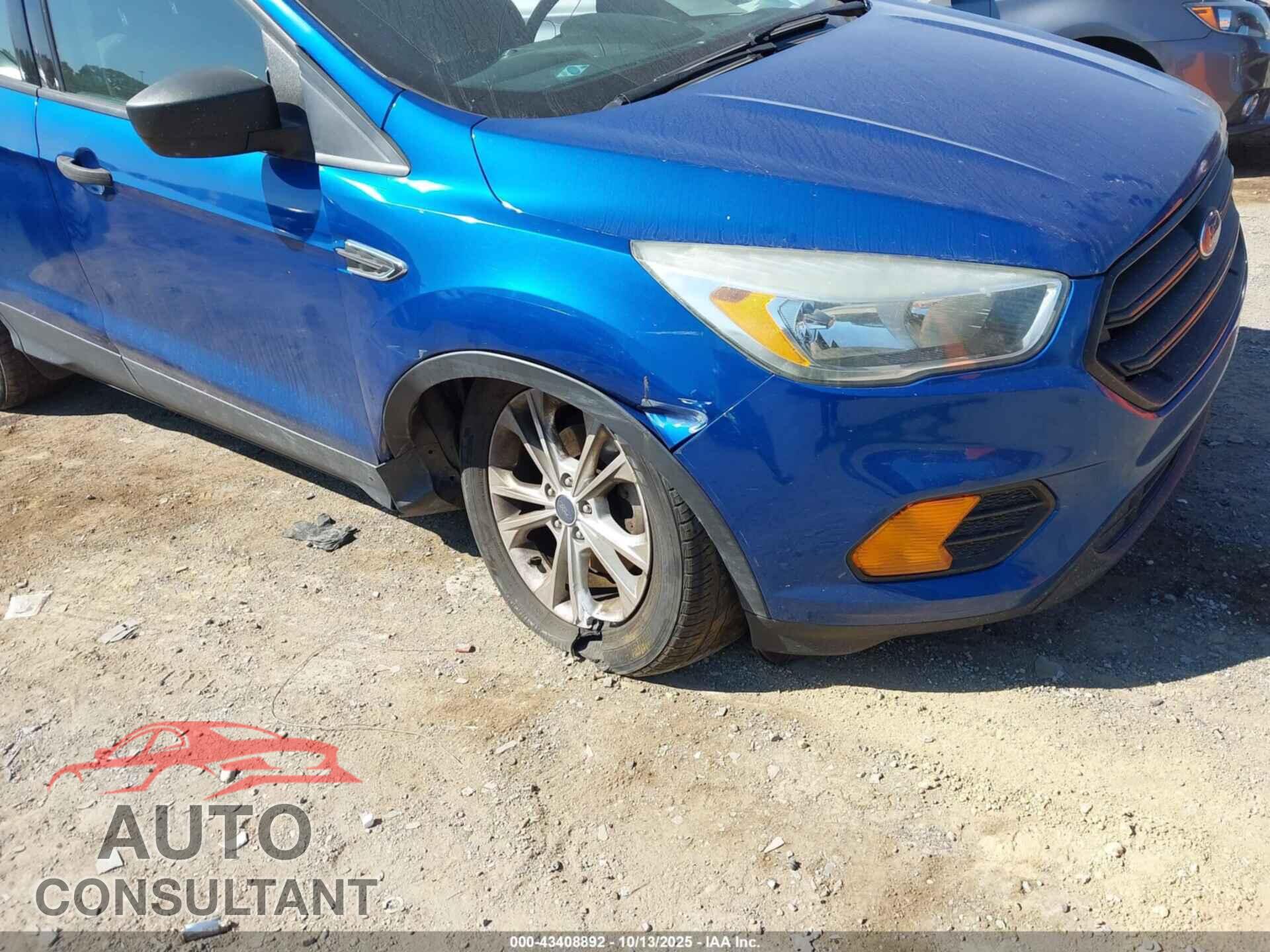 FORD ESCAPE 2017 - 1FMCU0F73HUB12670