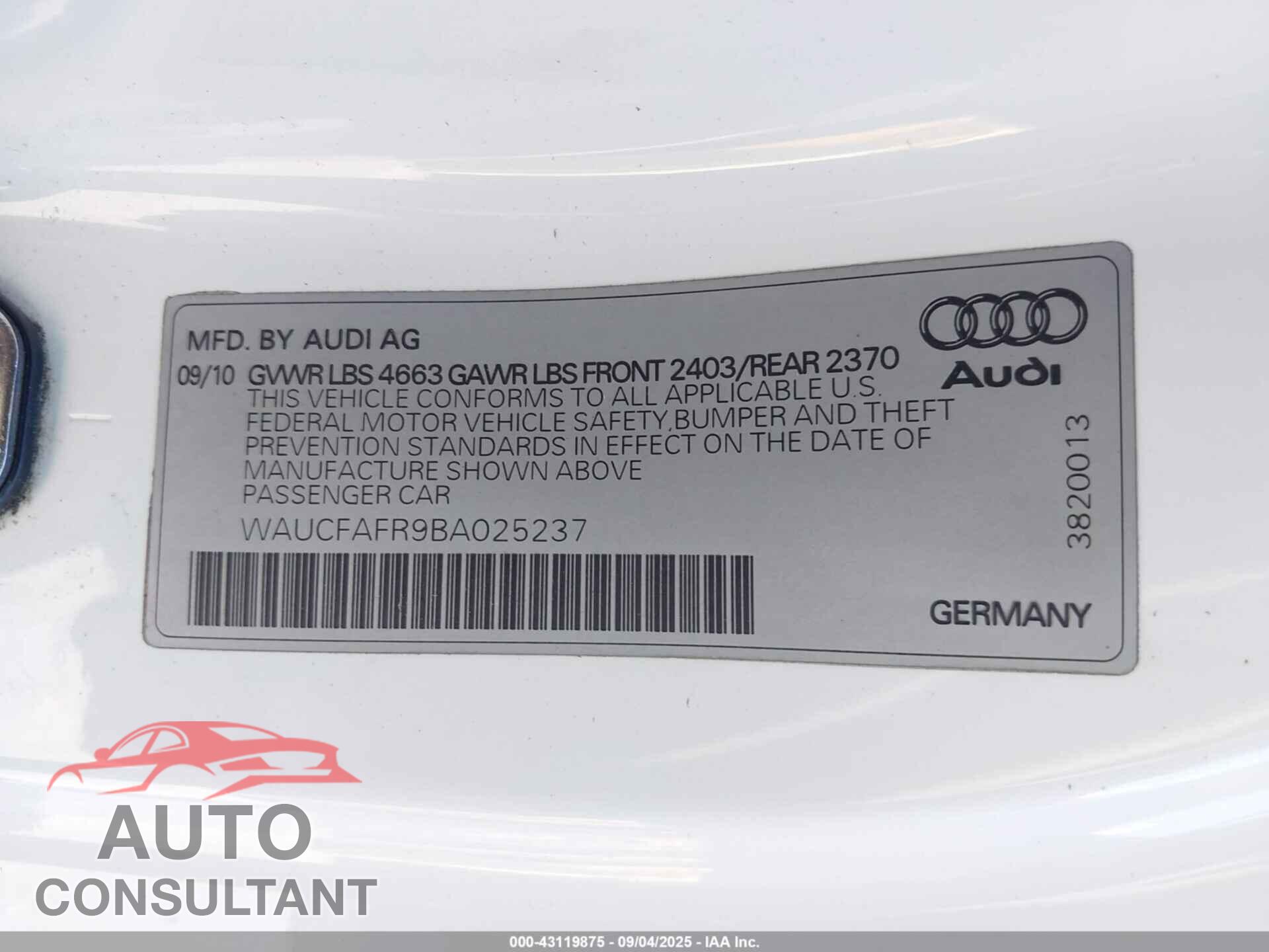AUDI A5 2011 - WAUCFAFR9BA025237