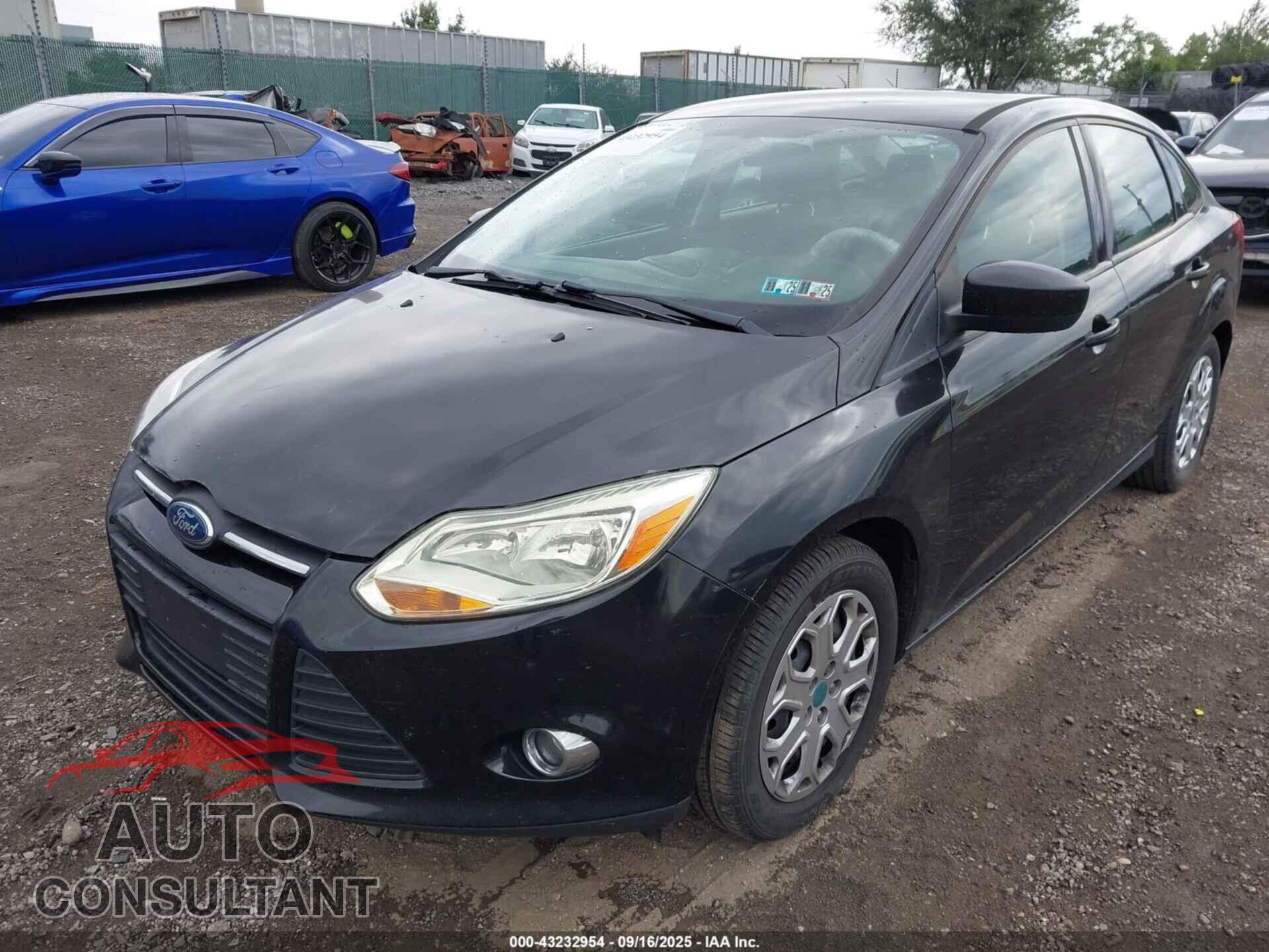 FORD FOCUS 2012 - 1FAHP3F24CL170072