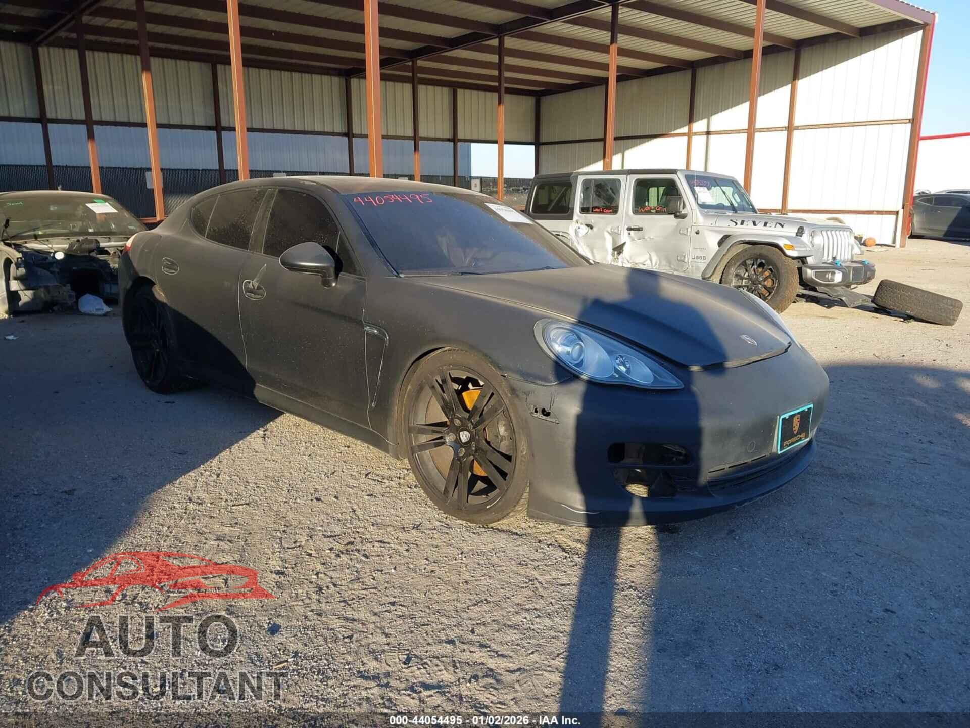 PORSCHE PANAMERA 2011 - WP0AA2A73BL016476