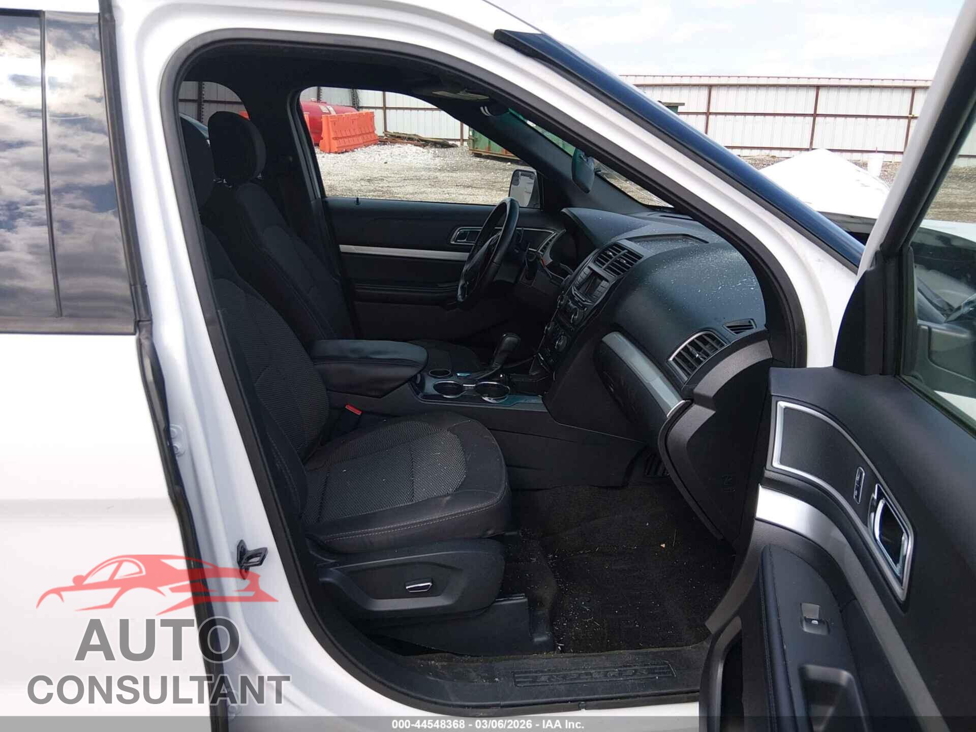 FORD EXPLORER 2017 - 1FM5K7D86HGC18032