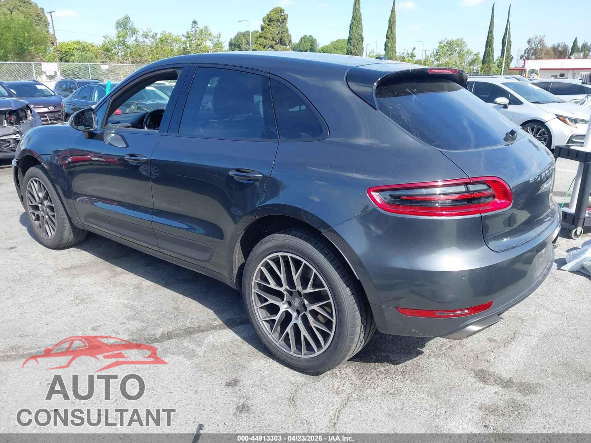 PORSCHE MACAN 2018 - WP1AA2A59JLB19588