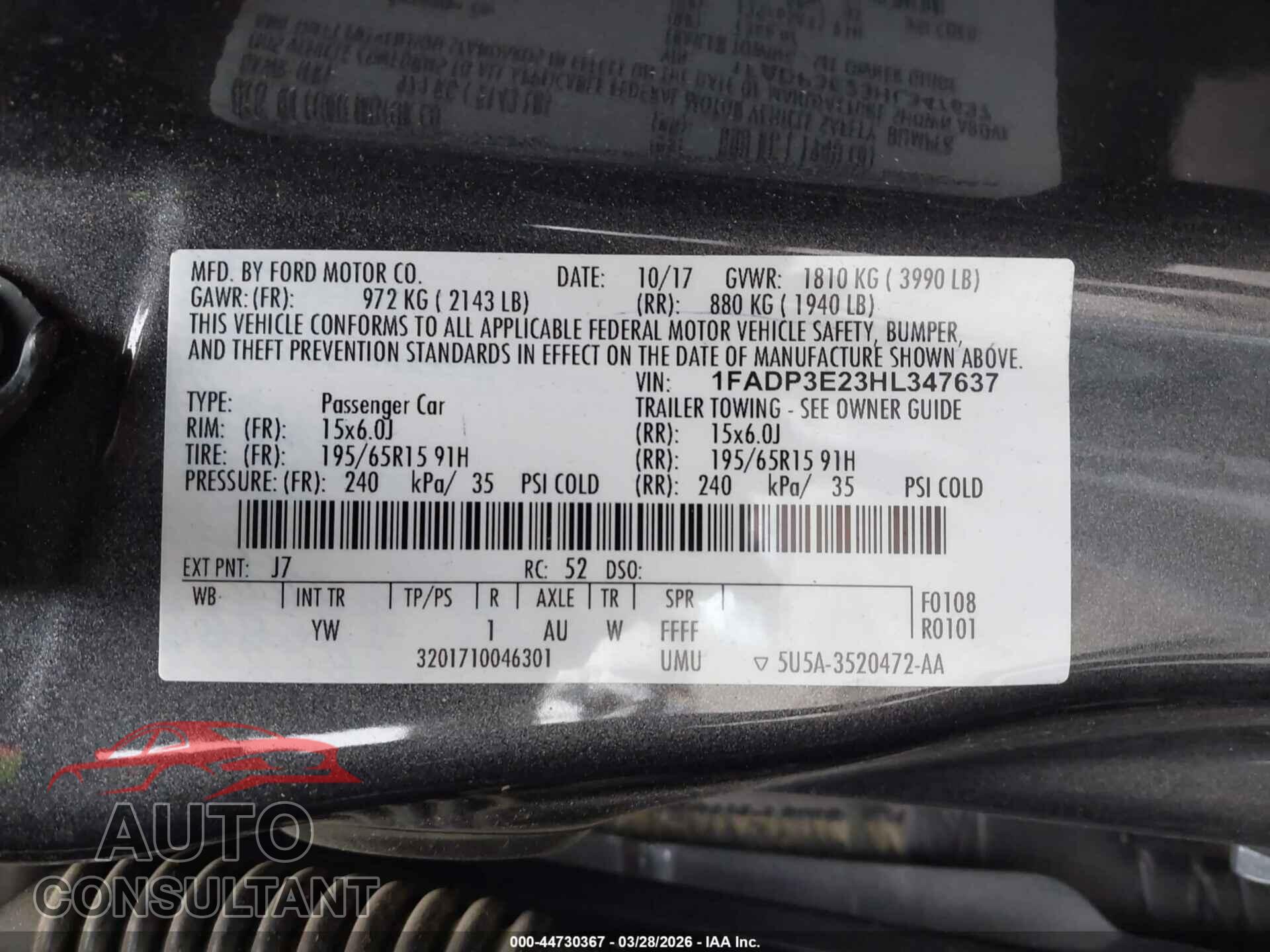 FORD FOCUS 2017 - 1FADP3E23HL347637