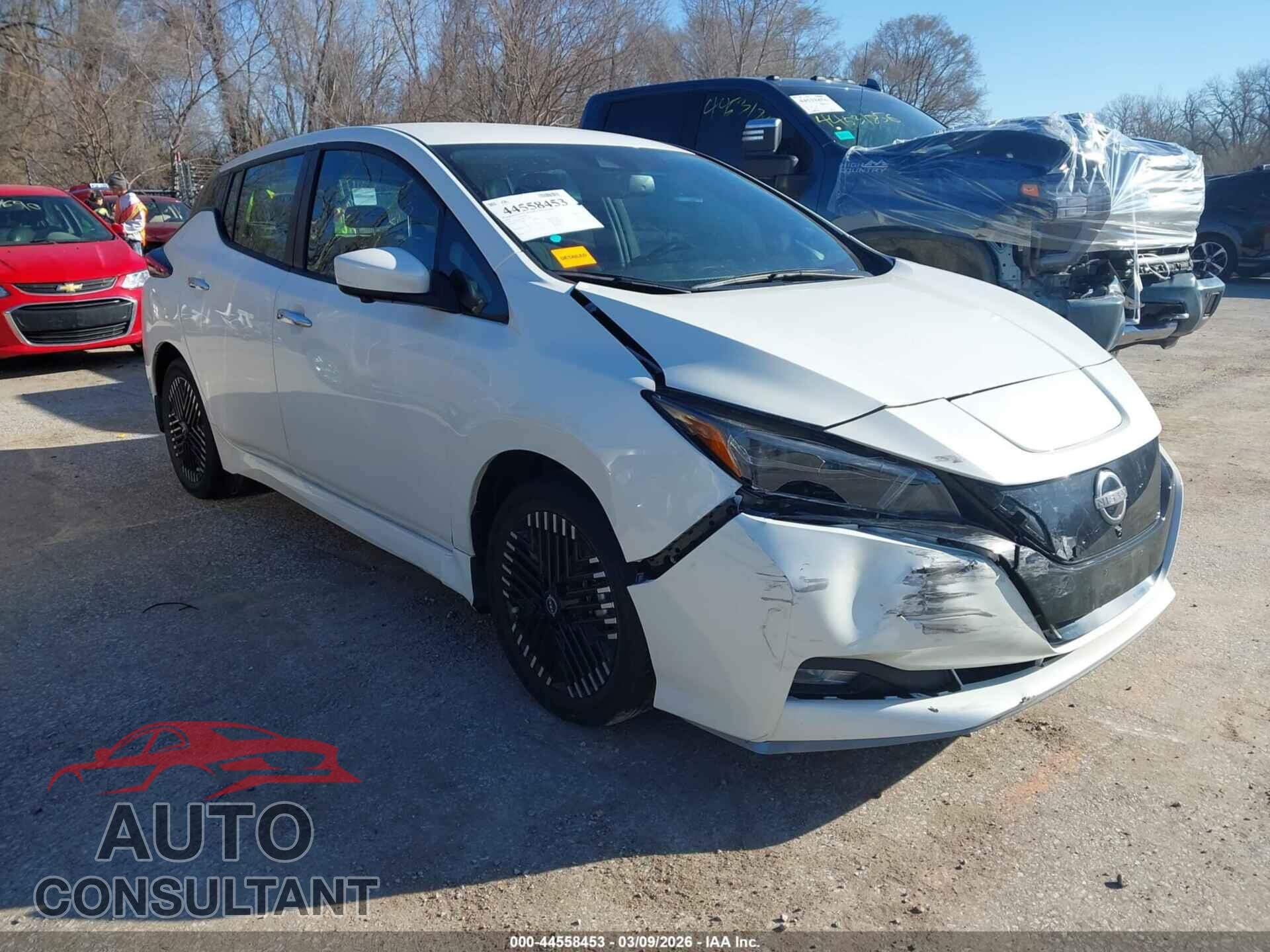 NISSAN LEAF 2023 - 1N4CZ1CV5PC553192