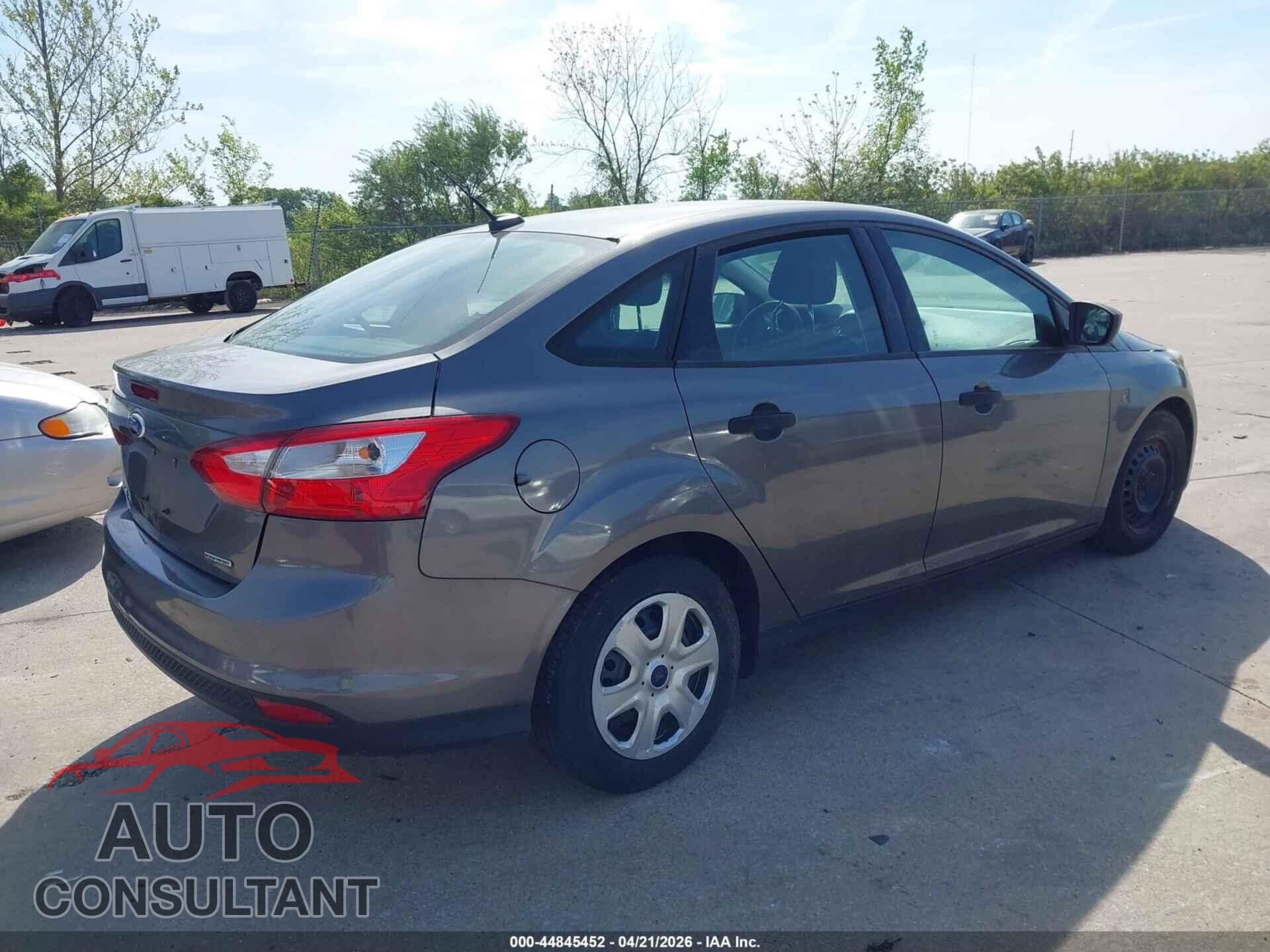 FORD FOCUS 2012 - 1FAHP3E27CL429073