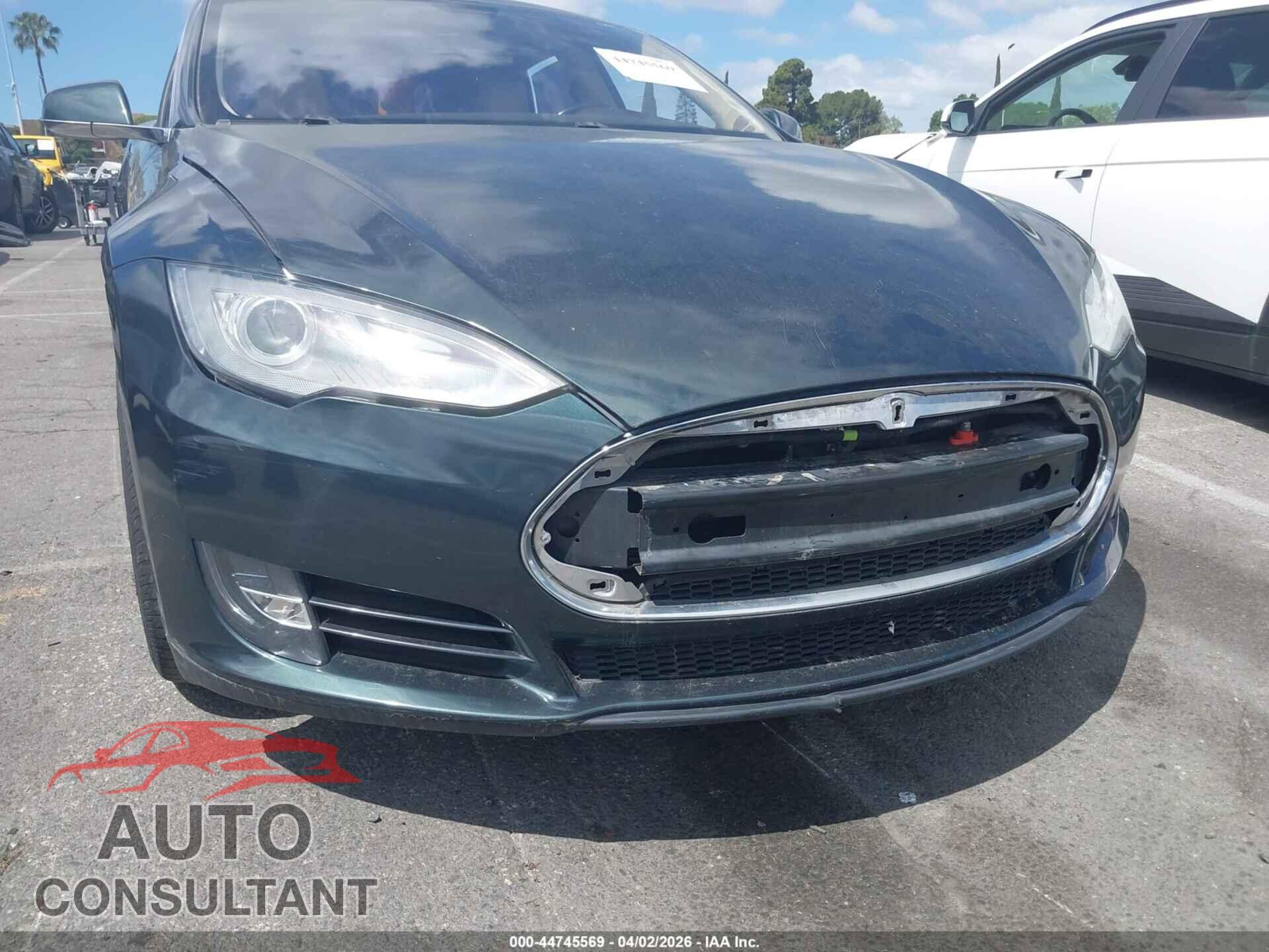 TESLA MODEL S 2014 - 5YJSA1S12EFP48727