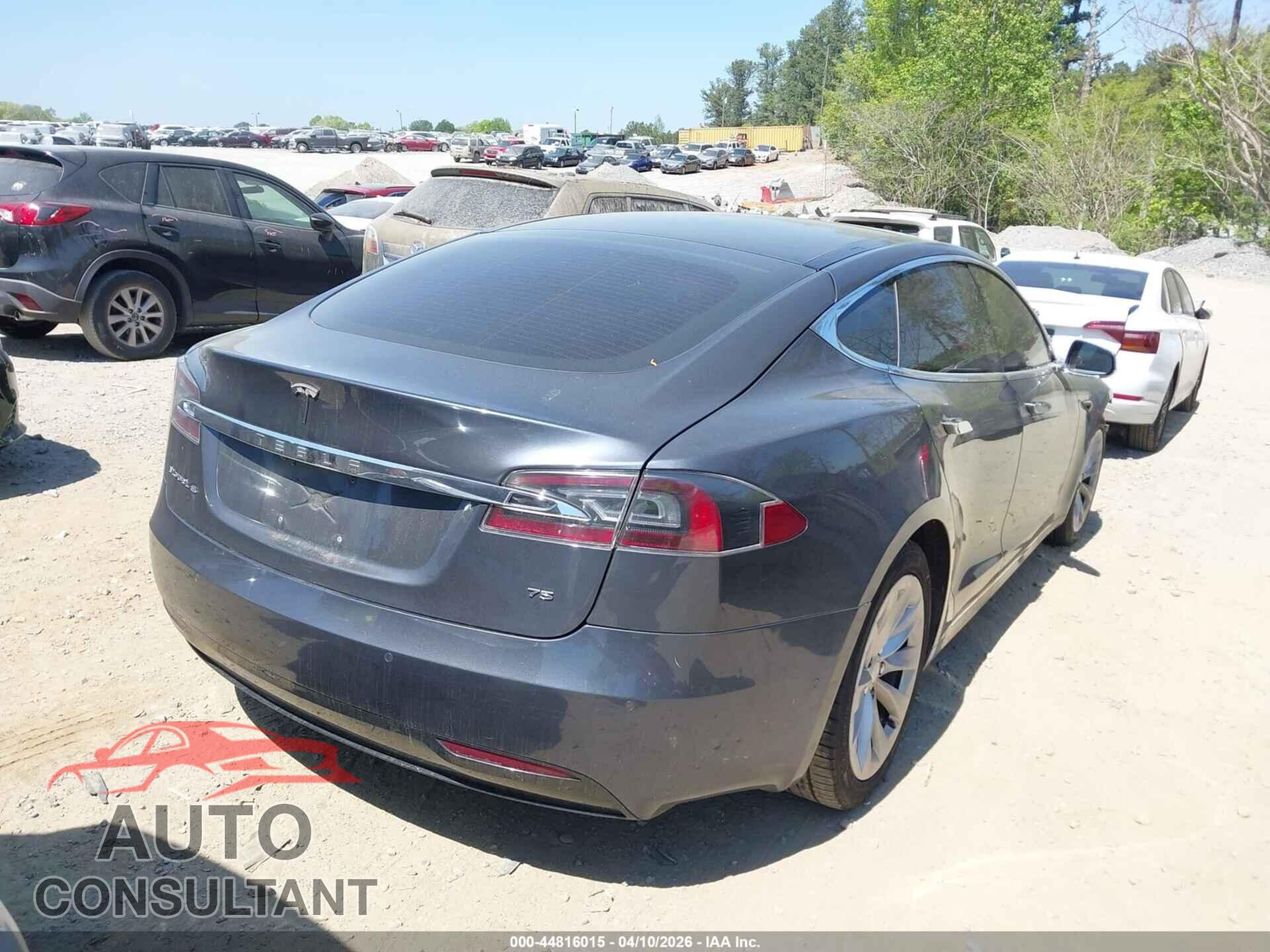 TESLA MODEL S 2017 - 5YJSA1E14HF208957