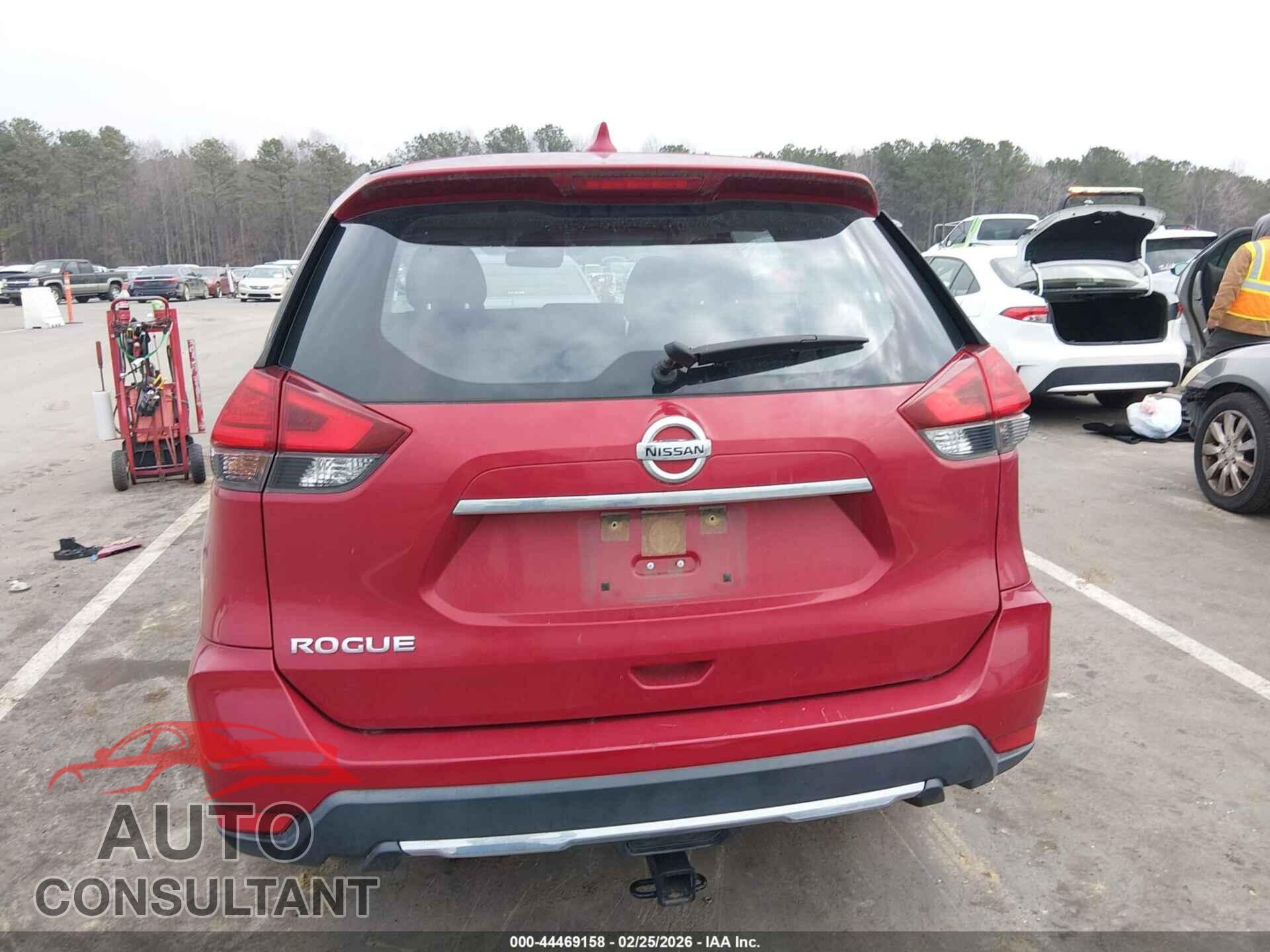 NISSAN ROGUE 2017 - JN8AT2MT9HW393473