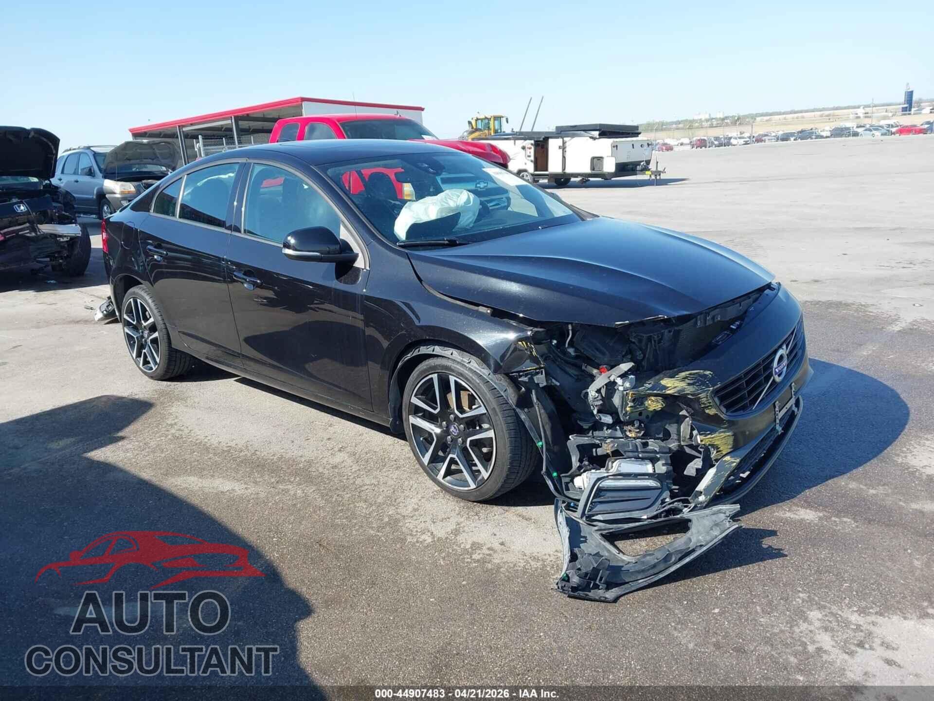VOLVO S60 2017 - YV126MFL6H2422316