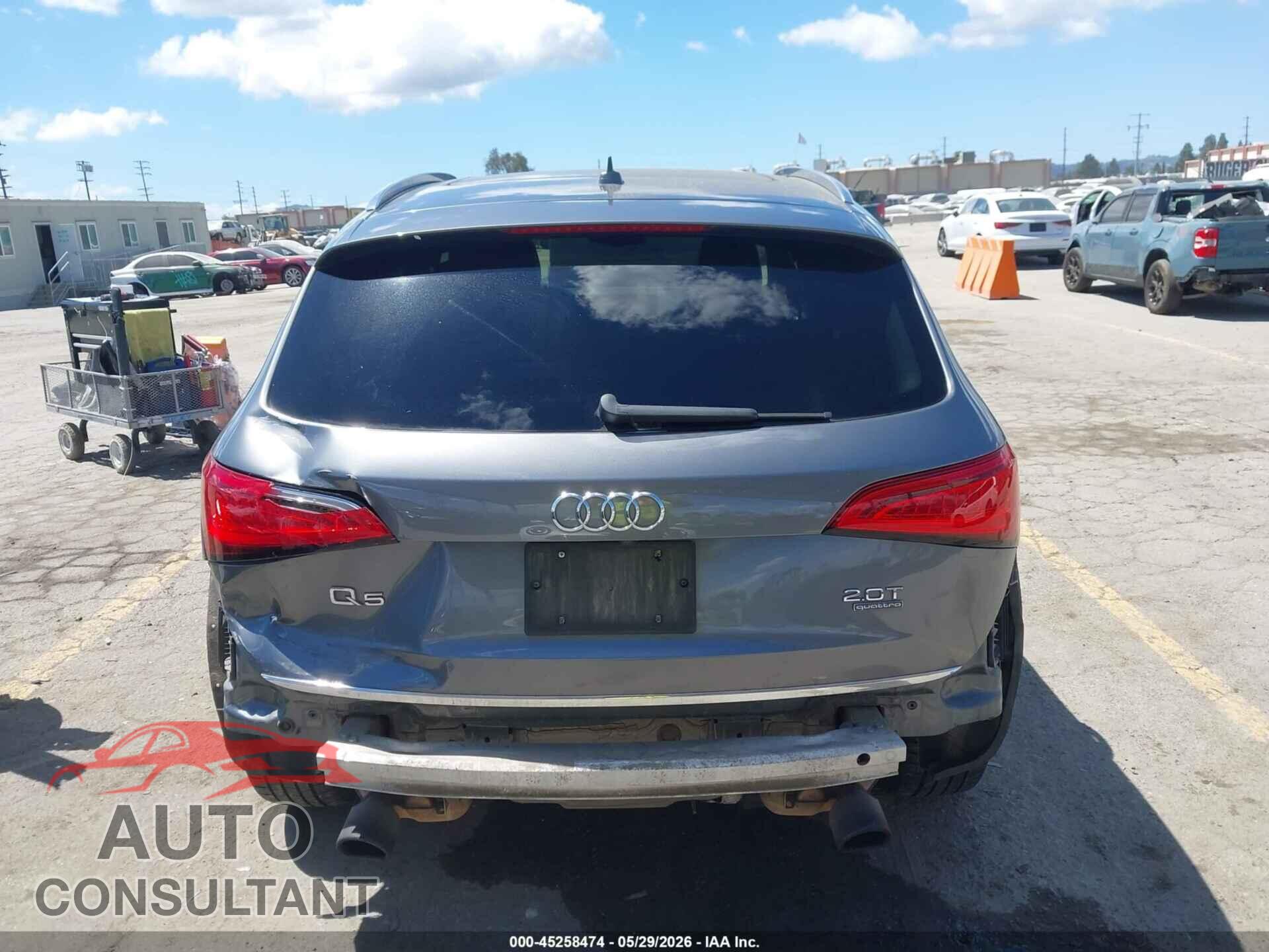 AUDI Q5 2017 - WA1M2AFP9HA043855