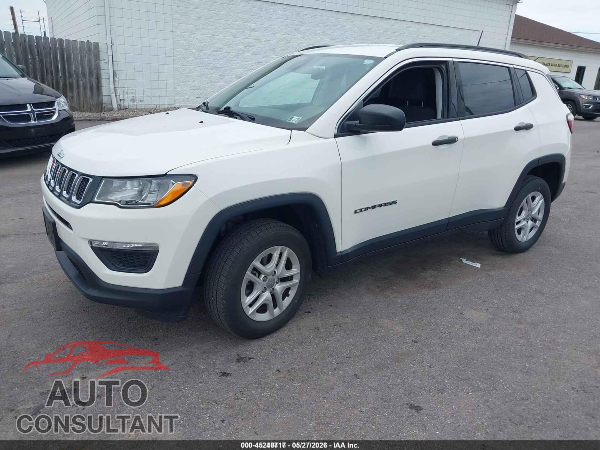 JEEP COMPASS 2019 - 3C4NJDAB5KT620004