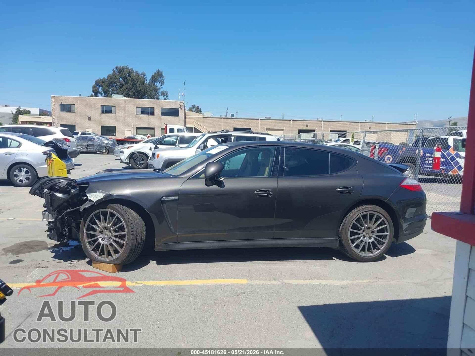 PORSCHE PANAMERA 2012 - WP0AA2A7XCL010434