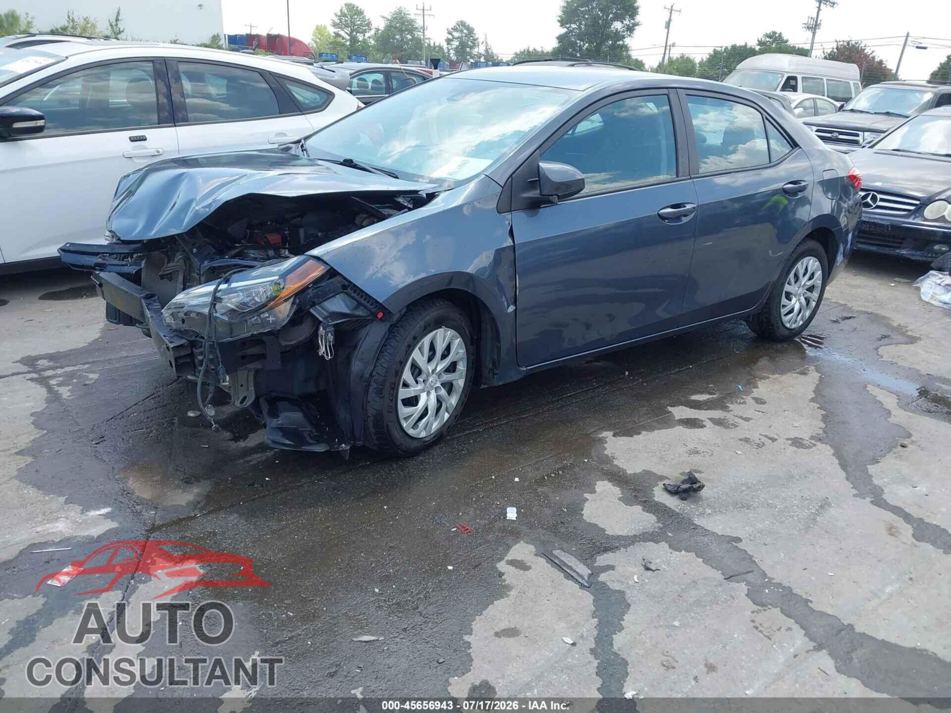 TOYOTA COROLLA 2018 - 5YFBURHE5JP791103
