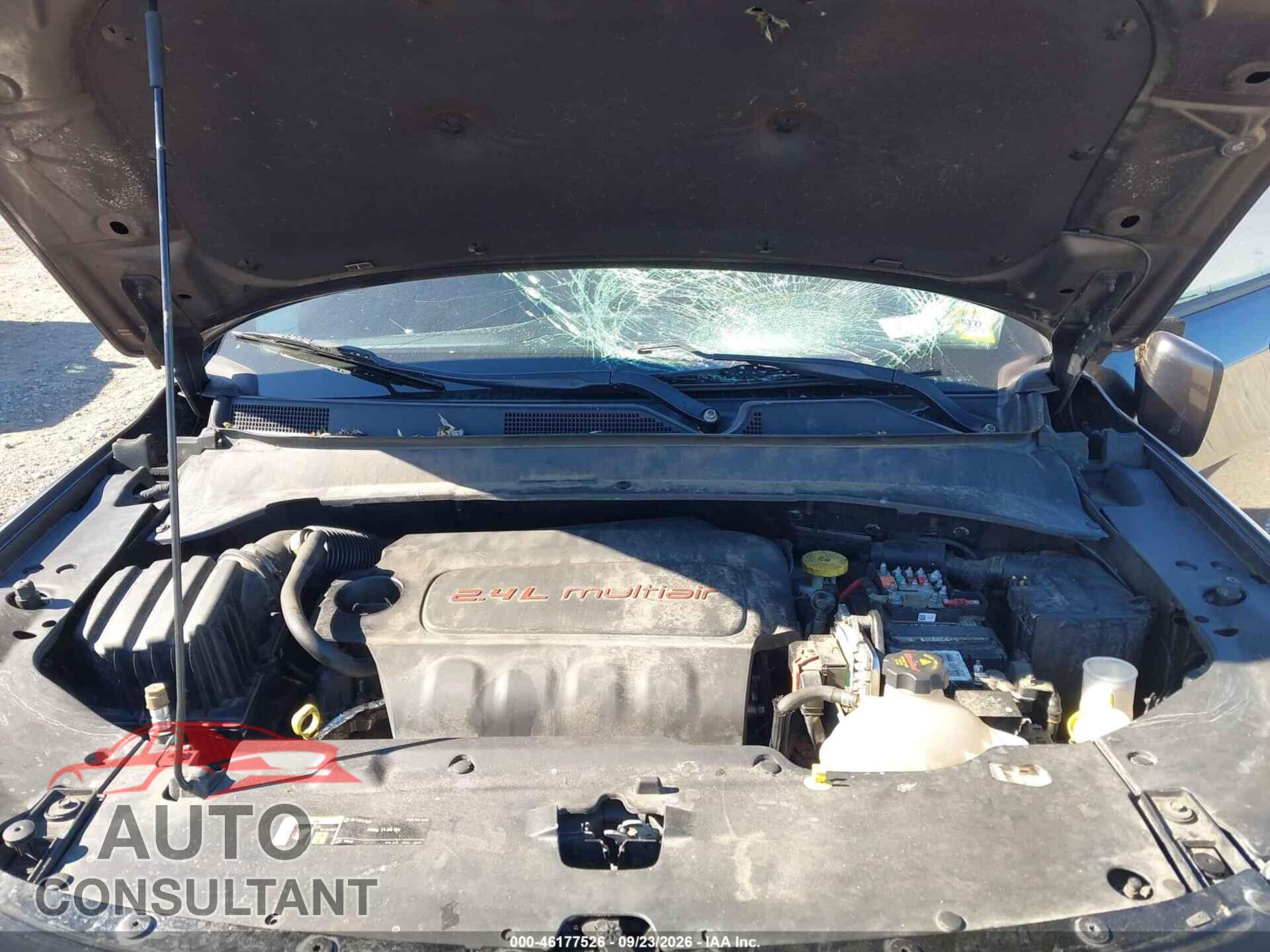 JEEP COMPASS 2018 - 3C4NJDBB0JT401285