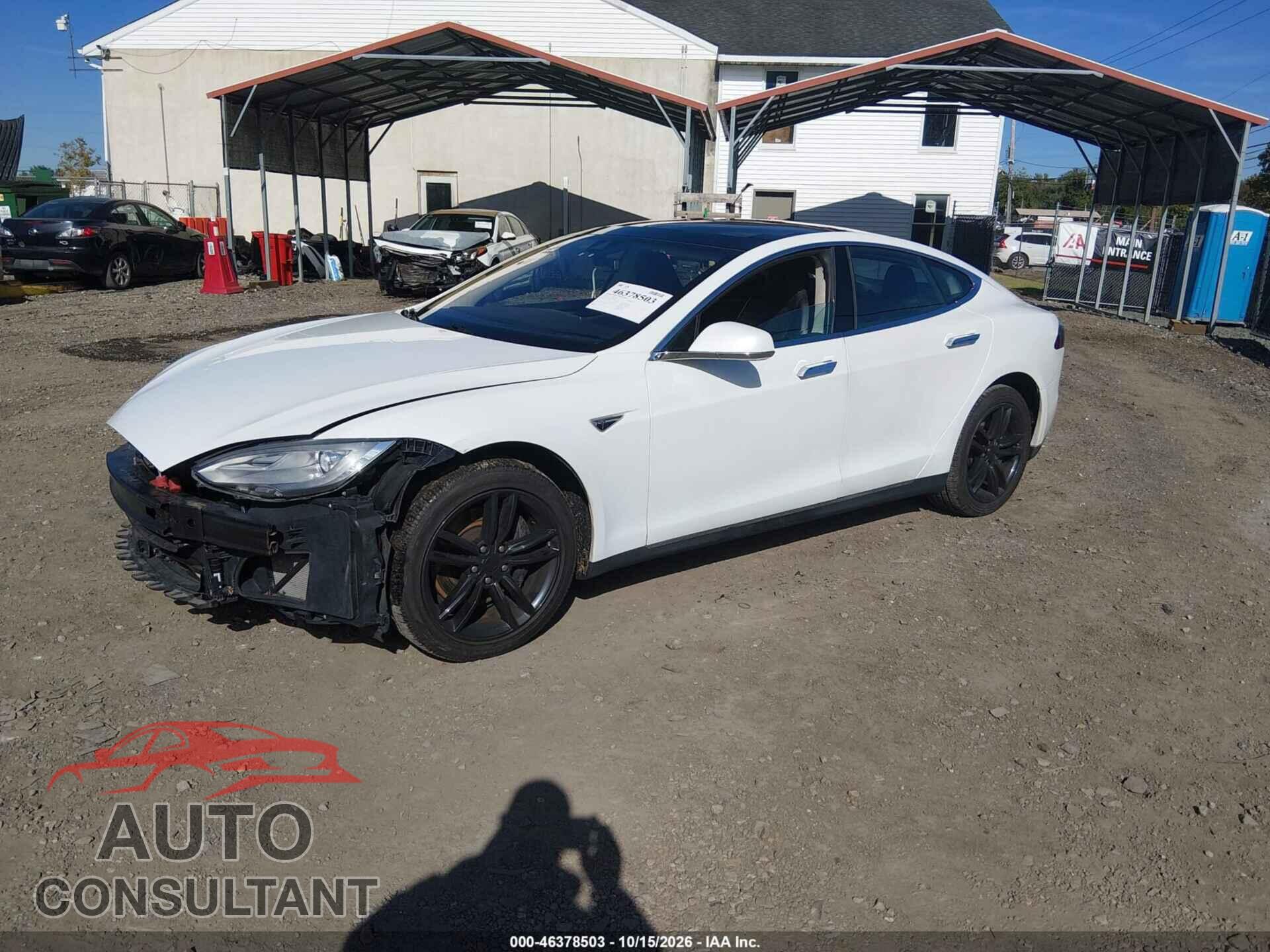 TESLA MODEL S 2015 - 5YJSA1S25FF087608