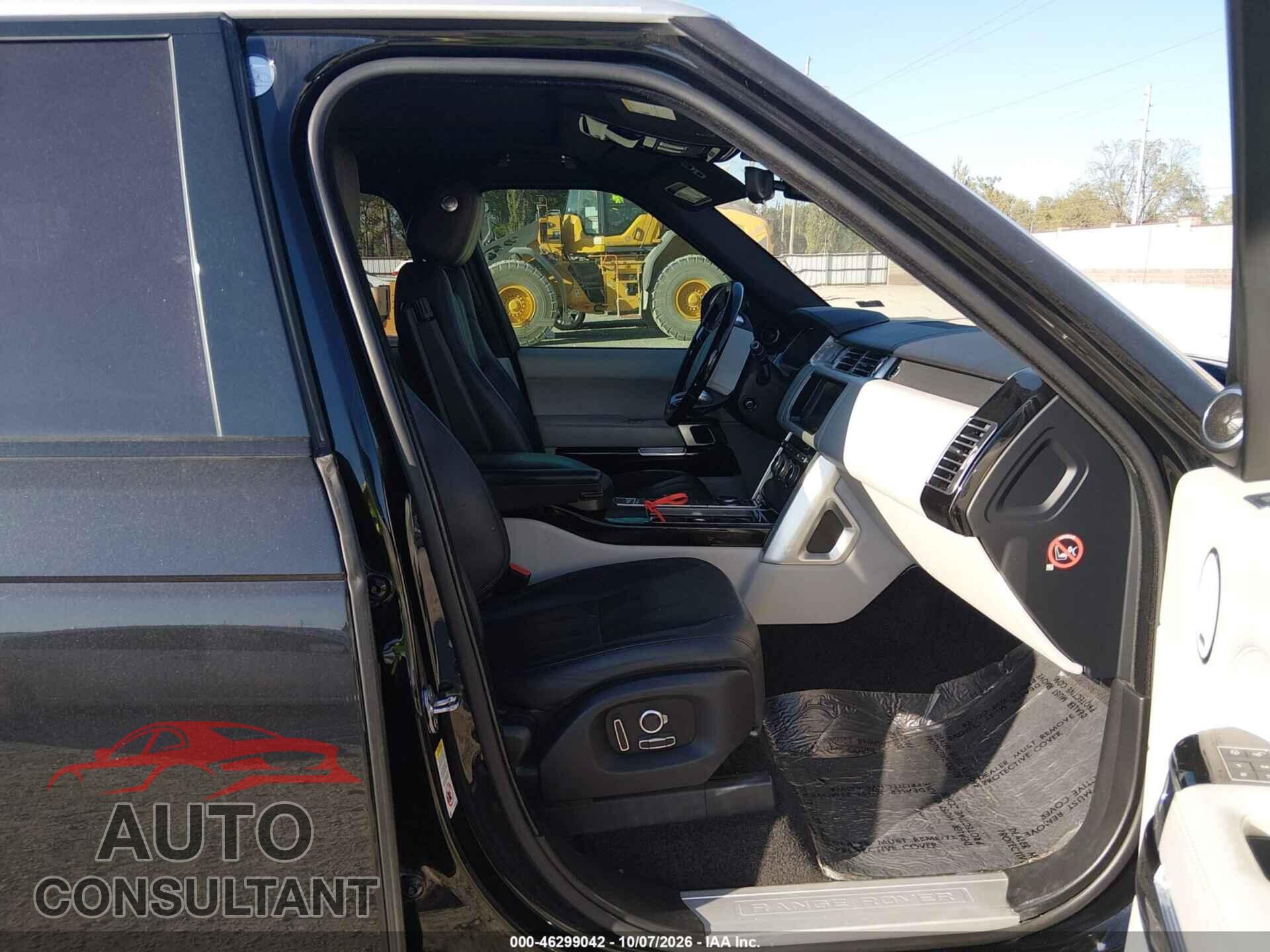 LAND ROVER RANGE ROVER 2017 - SALGS2FE1HA330106