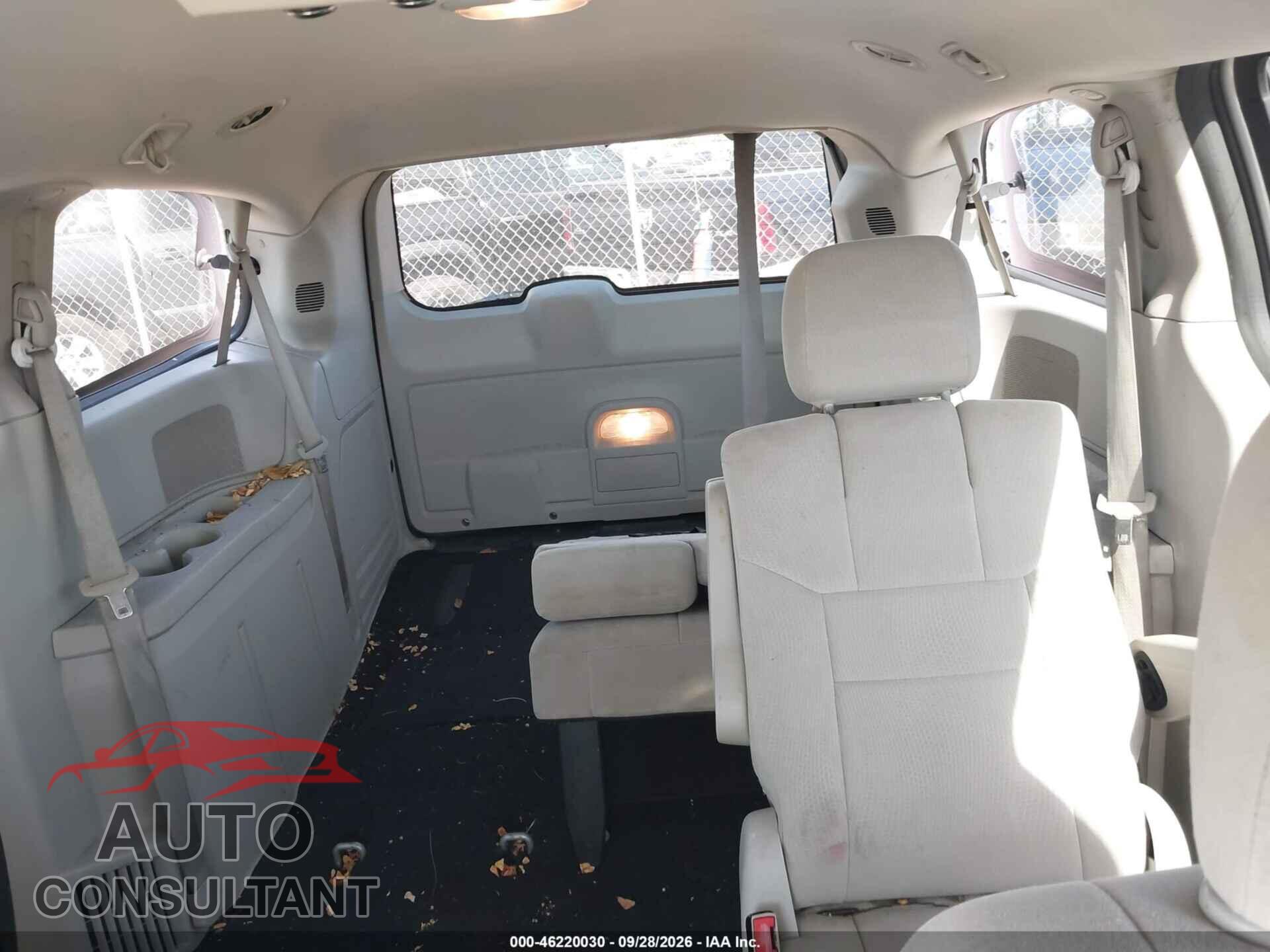 DODGE GRAND CARAVAN 2011 - 2D4RN3DG2BR752473