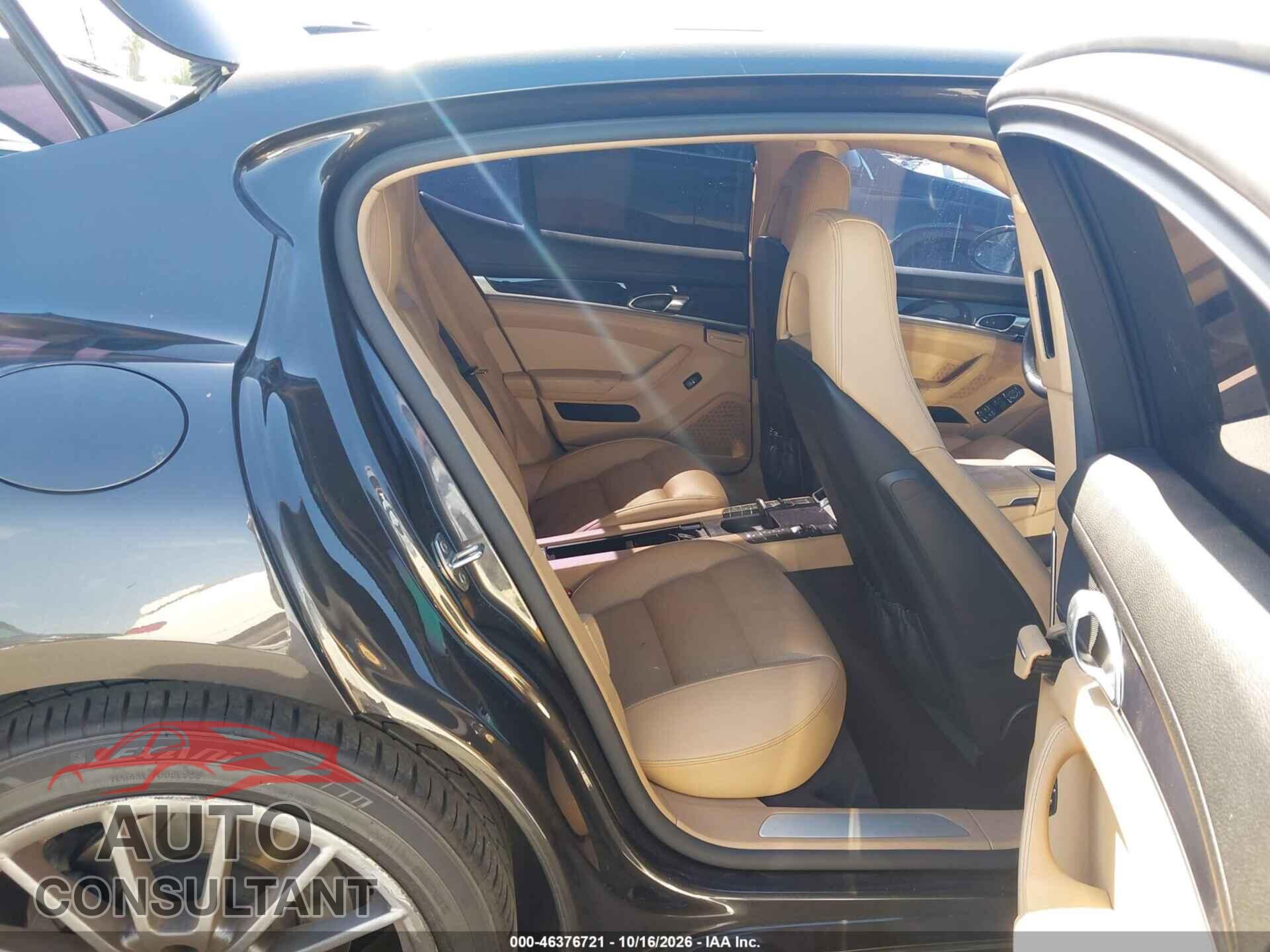 PORSCHE PANAMERA 2016 - WP0AA2A73GL001063
