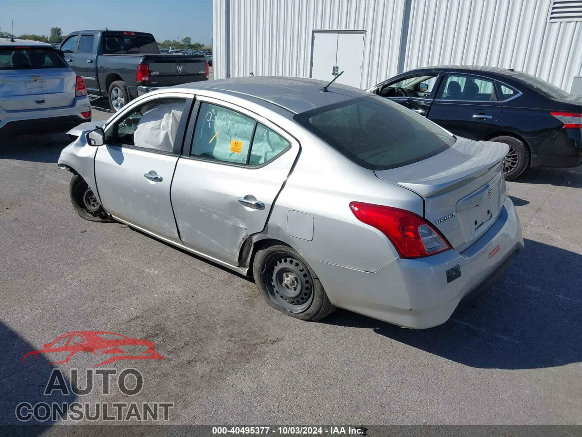 NISSAN VERSA 2019 - 3N1CN7AP3KL833190