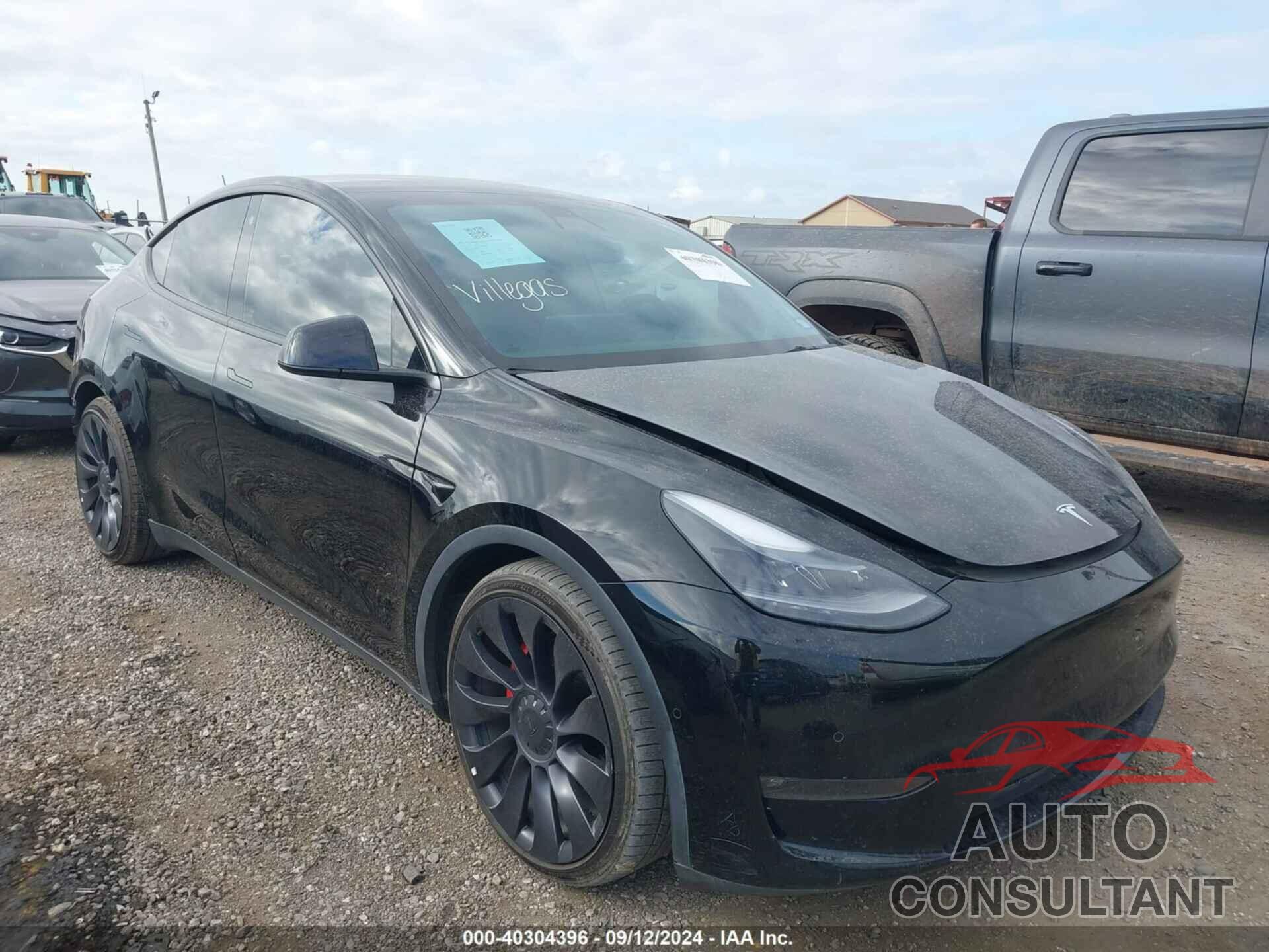 TESLA MODEL Y 2022 - 7SAYGDEF5NF364140