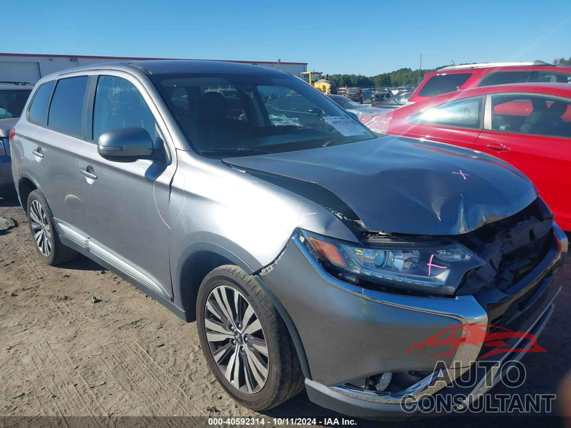 MITSUBISHI OUTLANDER 2019 - JA4AZ3A35KZ047442