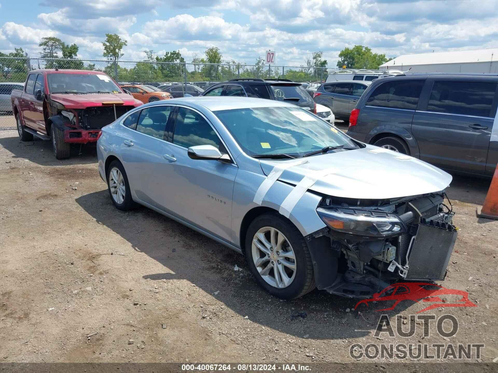 CHEVROLET MALIBU 2017 - 1G1ZE5ST5HF239140