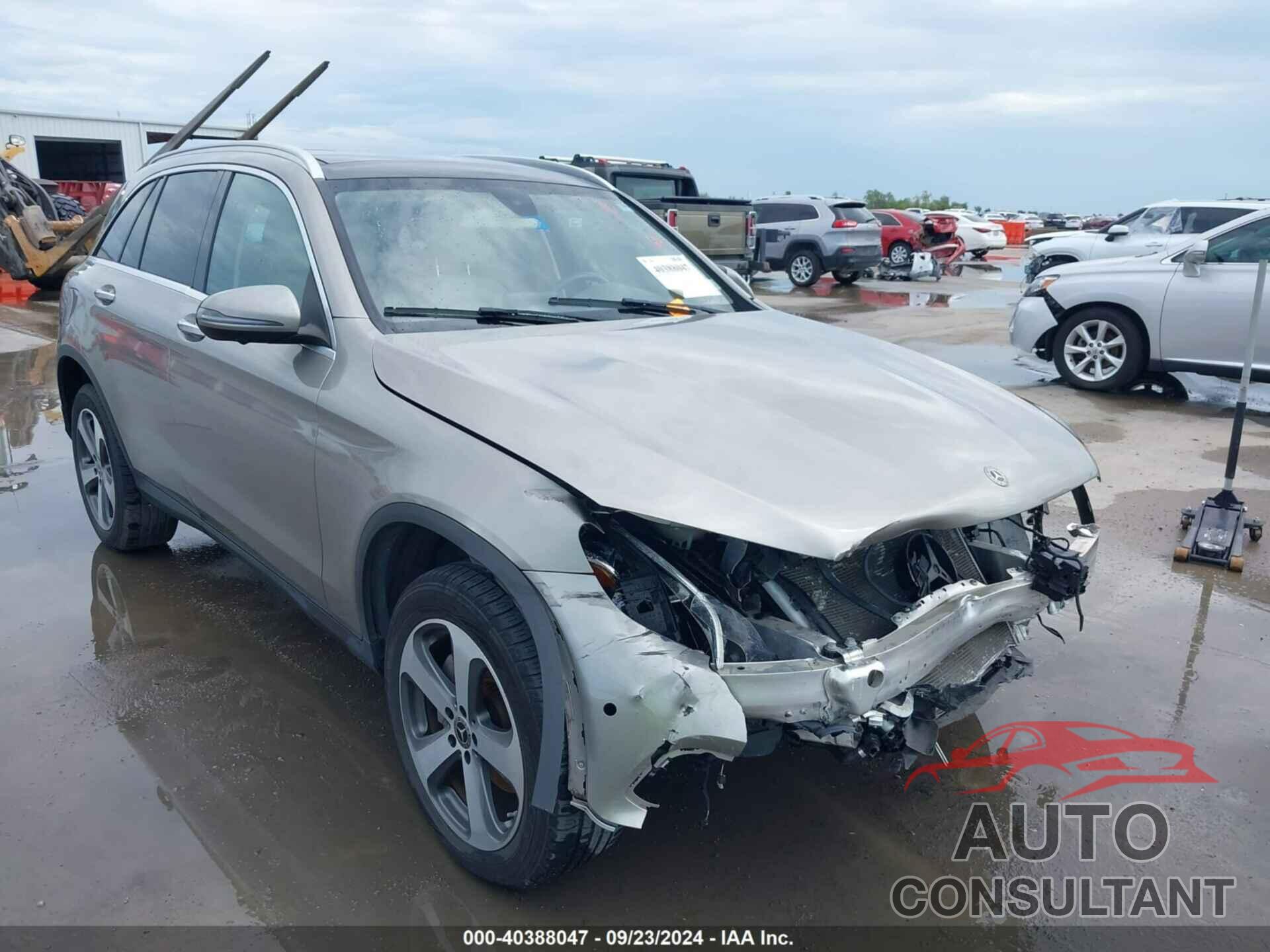 MERCEDES-BENZ GLC 300 2019 - WDC0G4JB1KF553057