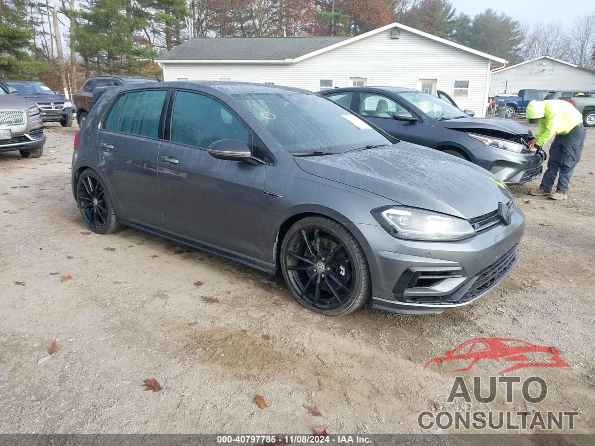 VOLKSWAGEN GOLF R 2019 - WVWWA7AU7KW134585