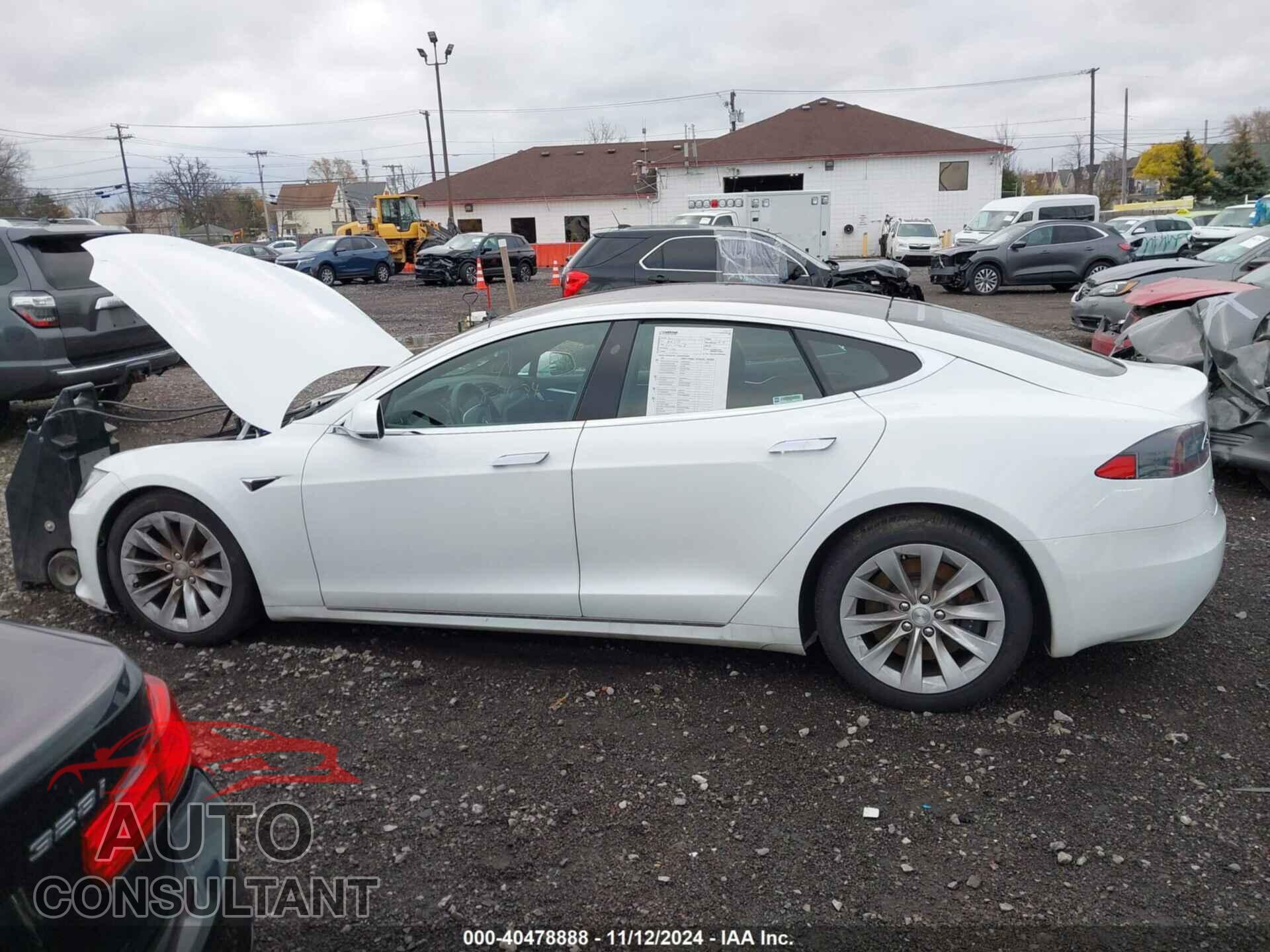TESLA MODEL S 2017 - 5YJSA1E26HF192530